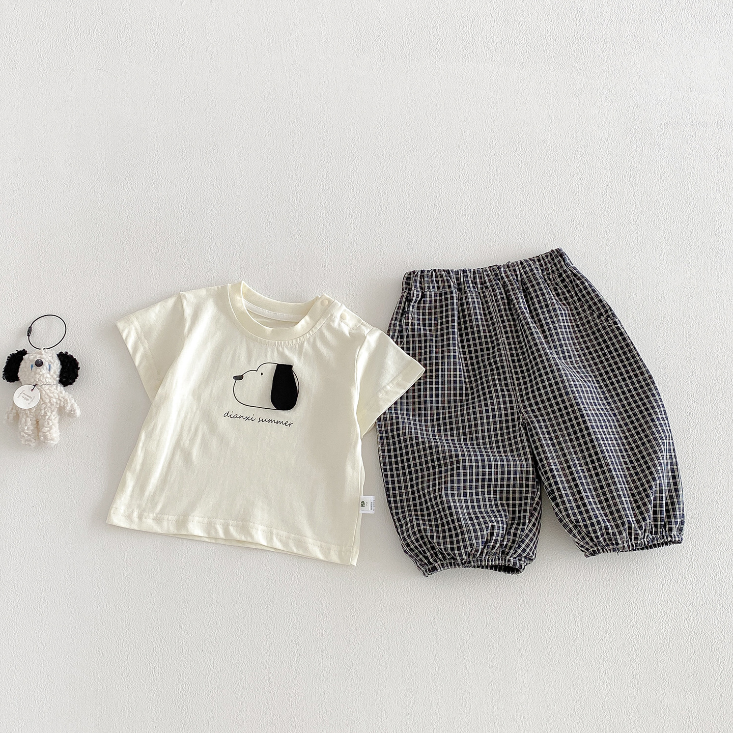 大耳朵小狗格子套裝