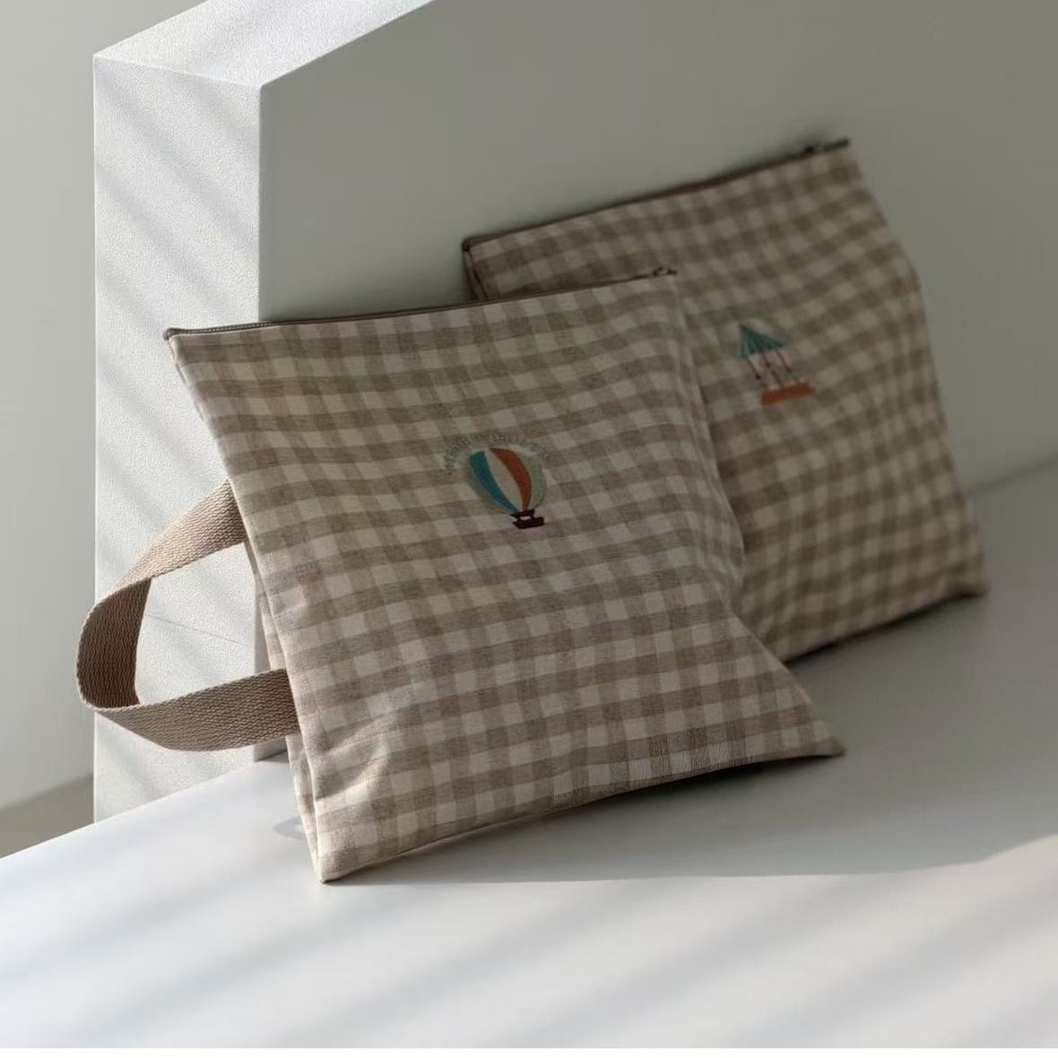 韓系格子收納包