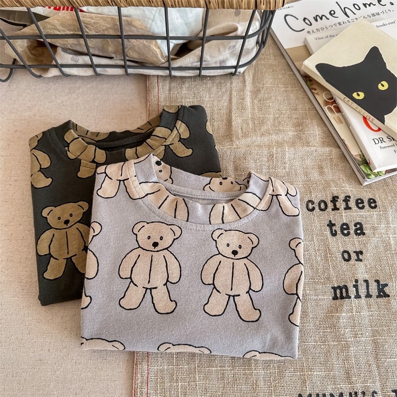 *門市熱銷*韓版高磅數滿版小熊落肩上衣