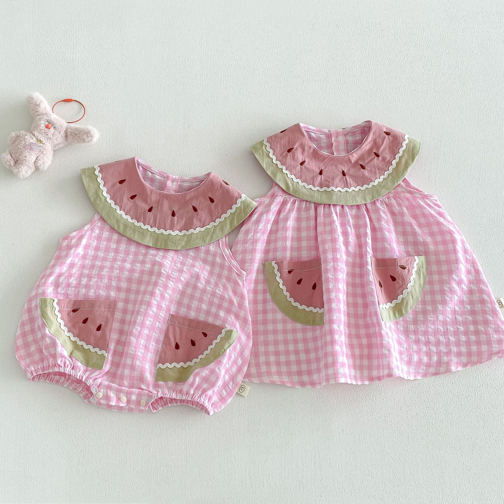 推 ♡ 可愛西瓜領格子姊妹裝