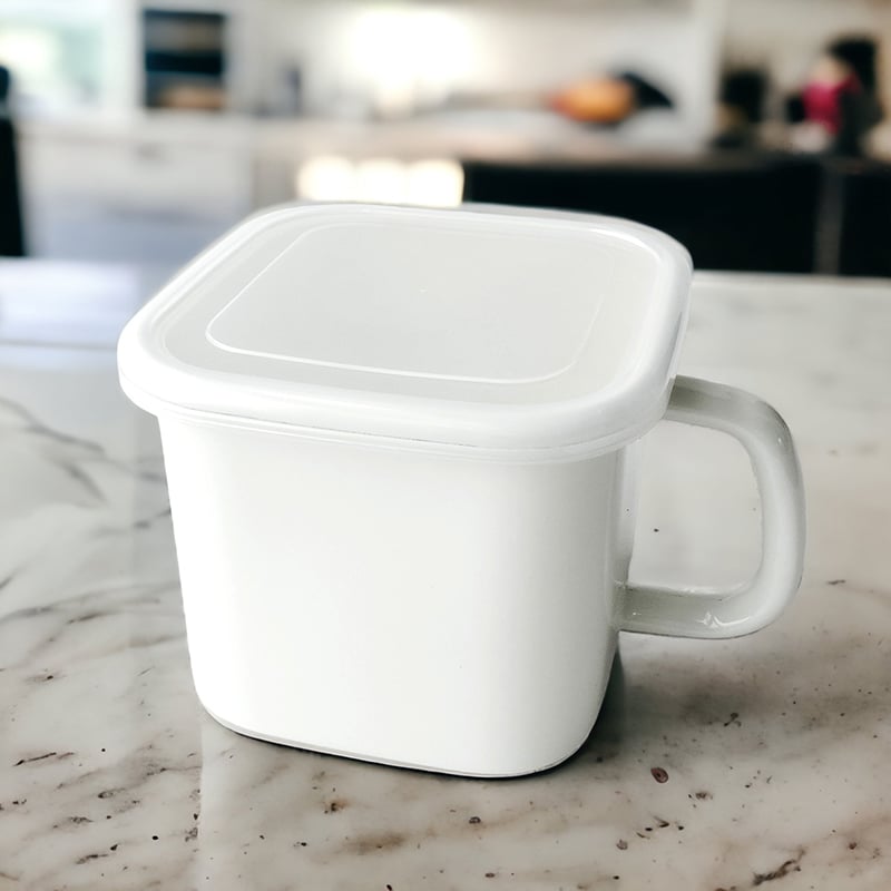 《日式加厚琺瑯方形收納杯+杯蓋》1.45L