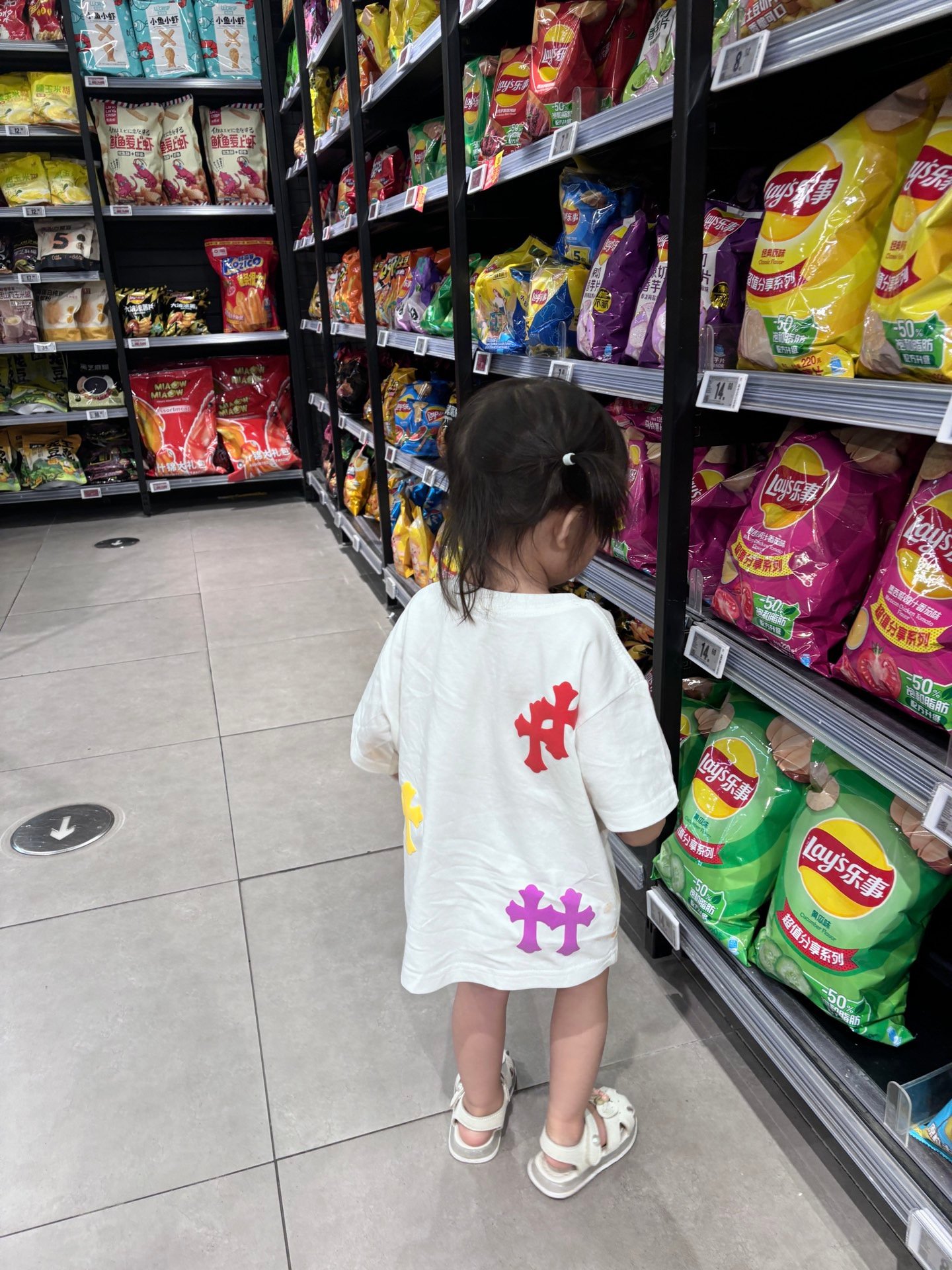 克羅心短袖｜lulu