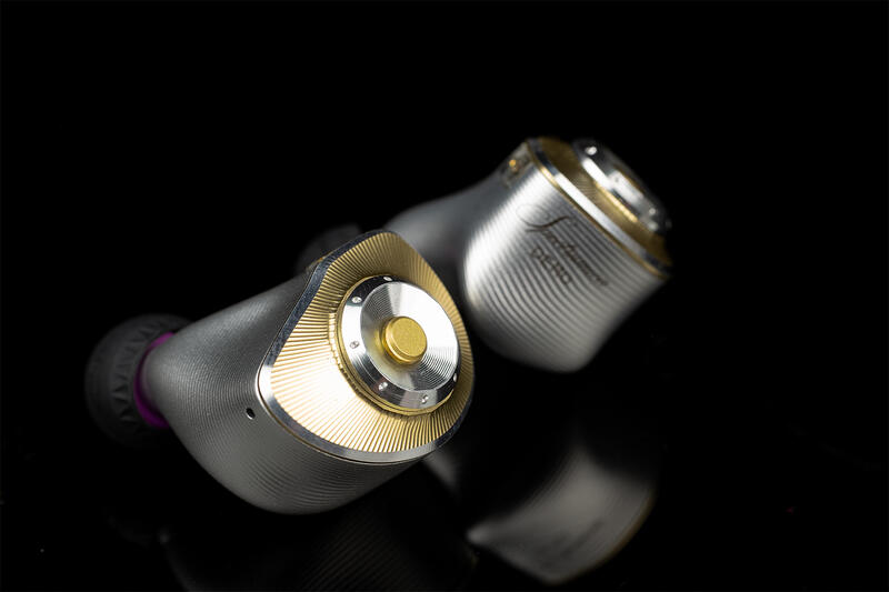 Ice Lab SPECTRUMICA 虹光譜 旗艦8單體骨傳導靜電耳機