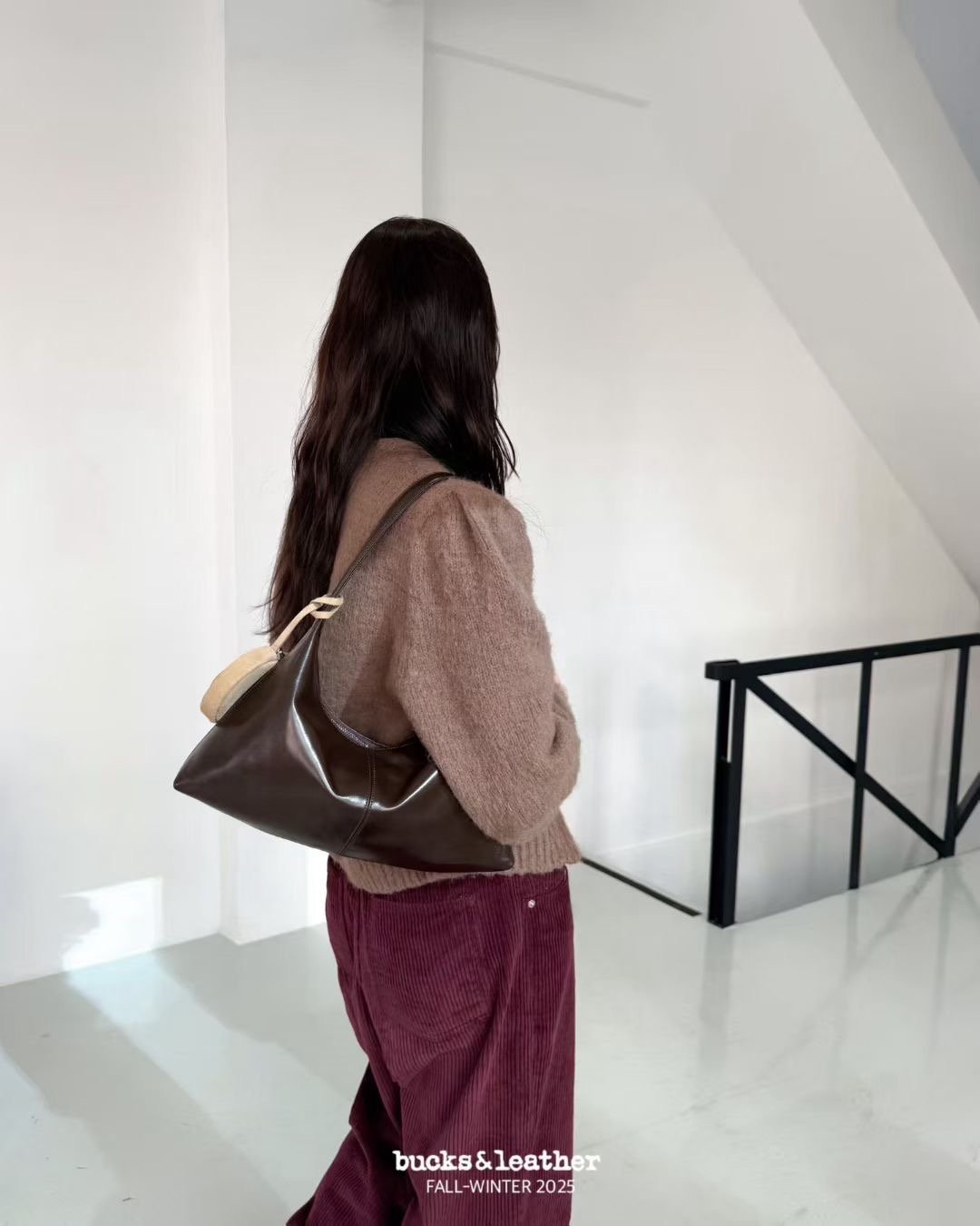 B39 Bucks&Leather  26年新款！小款 牛皮光滑亮面法式莫奈包