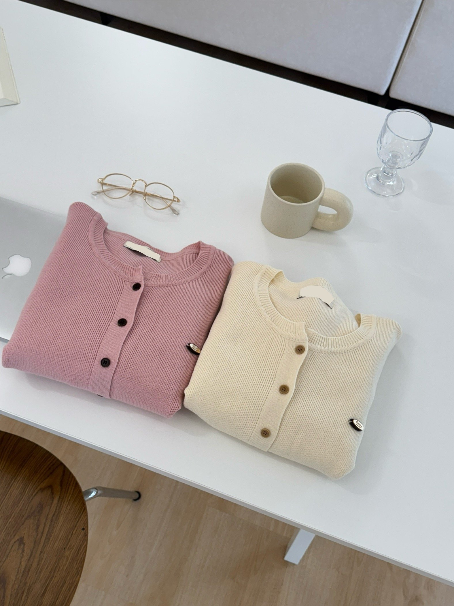 現貨 熱銷回歸) AI07 甜美粉嫩小標針織罩衫 1色