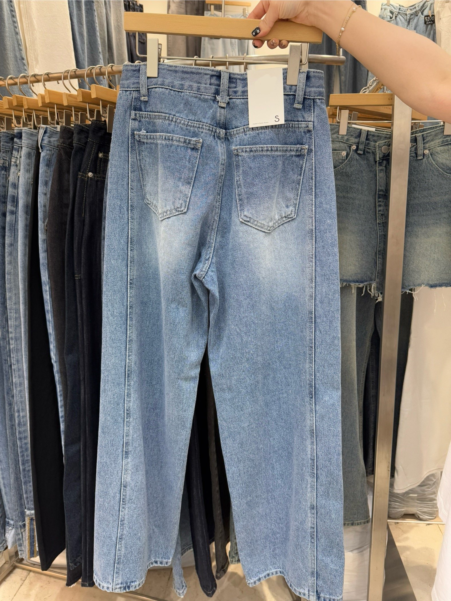 現貨 AU16 BEST！大推！車線顯瘦刷色牛仔褲 SML