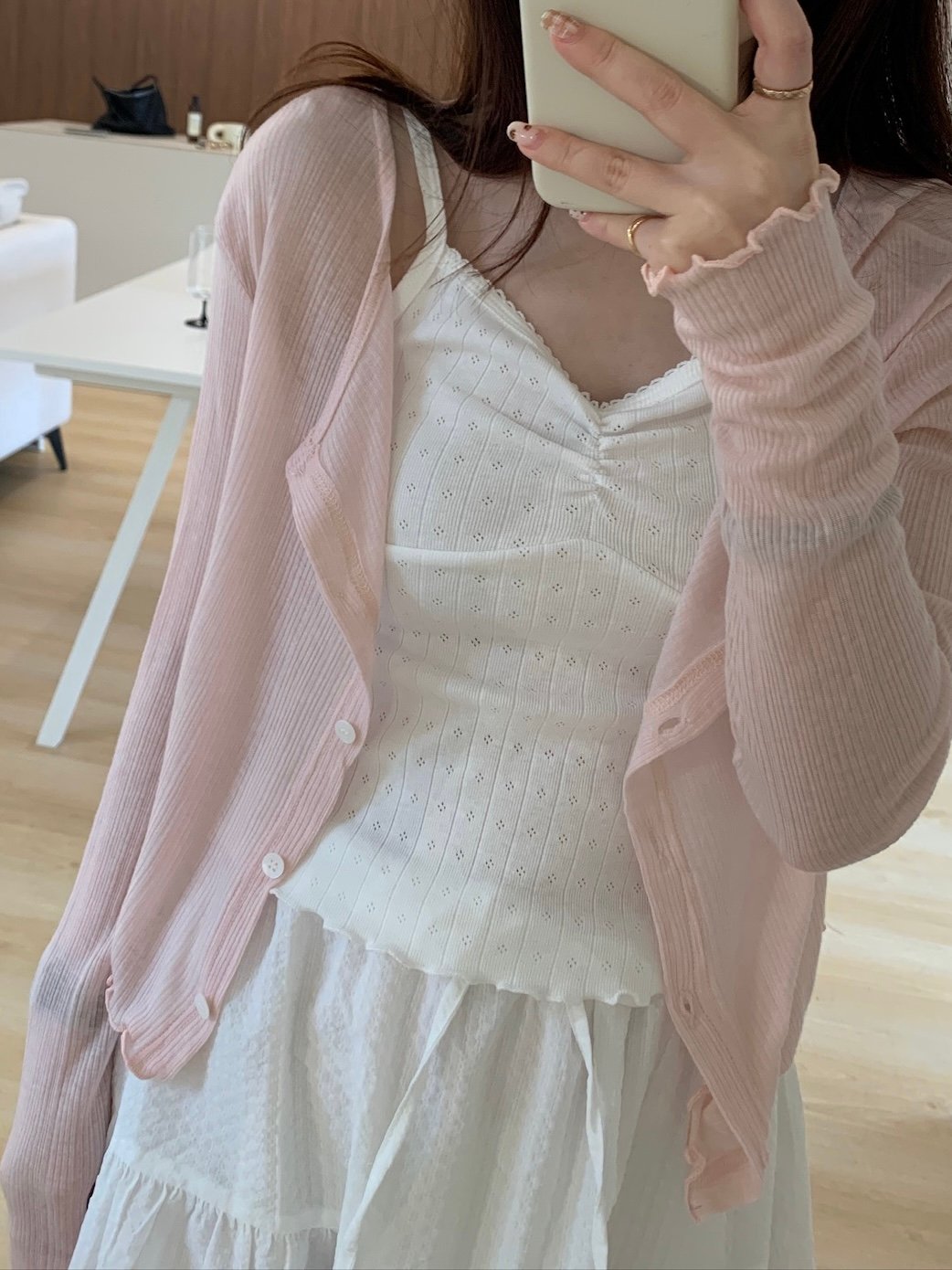 回歸) AS05 柔軟天絲木耳邊紋理小罩衫 2色