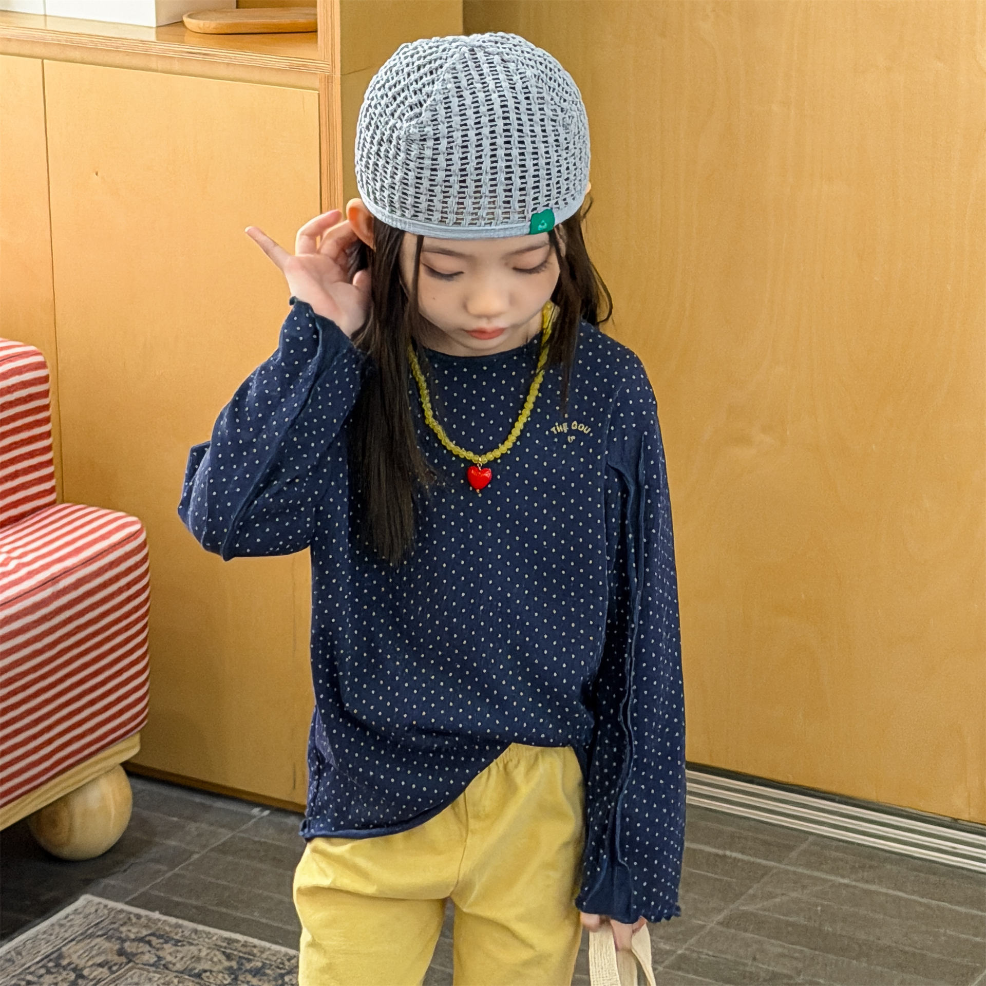 卷邊打底上衣 (白/點點)