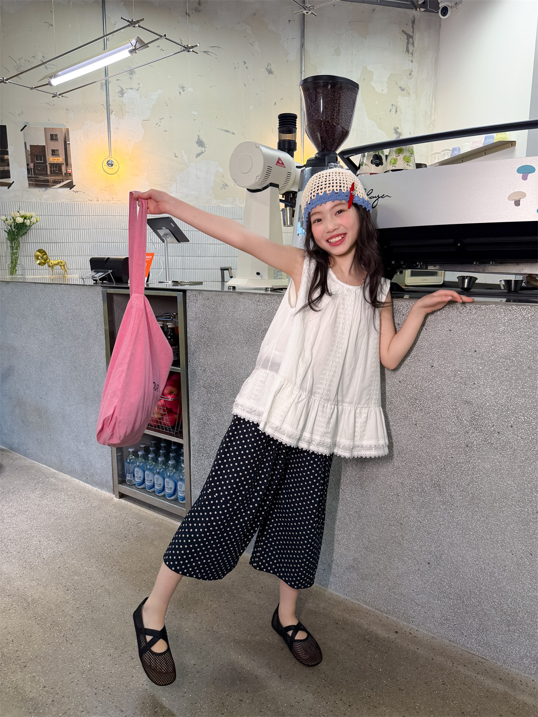 甜美蕾絲背心衫