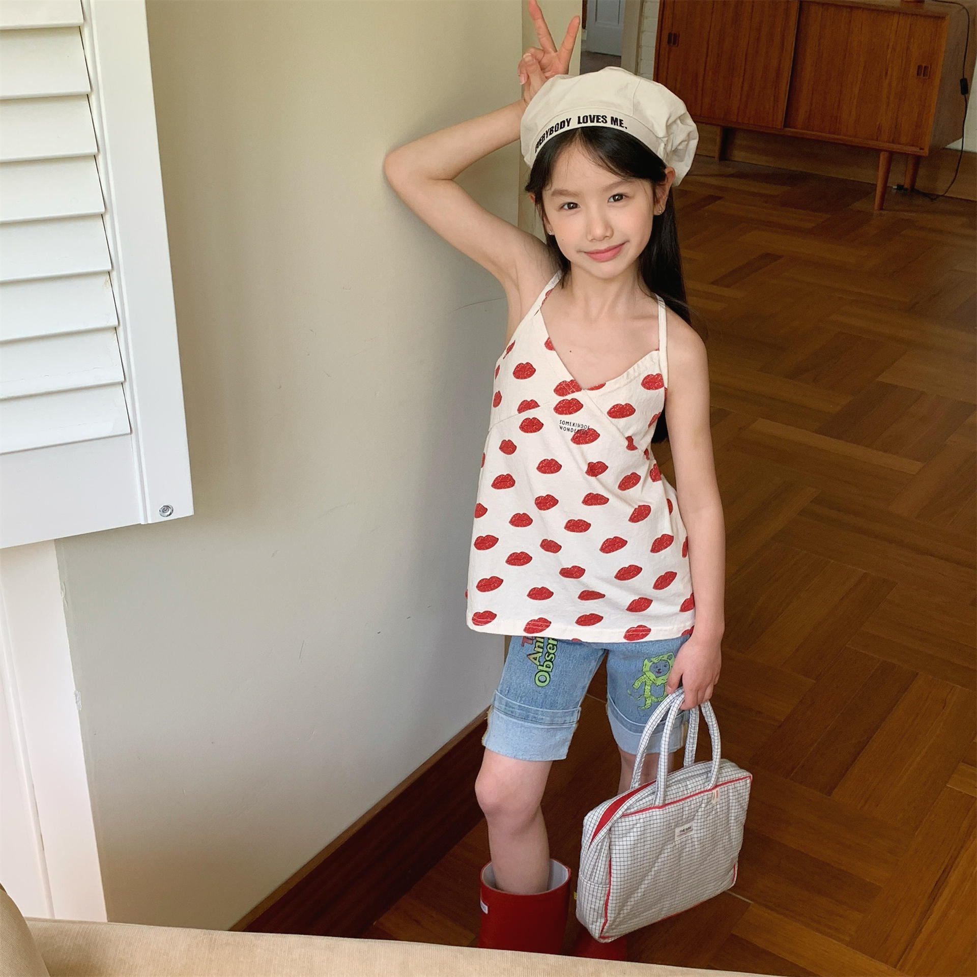 女孩背心 (小花/唇印) 女孩背心 (小花/唇印)