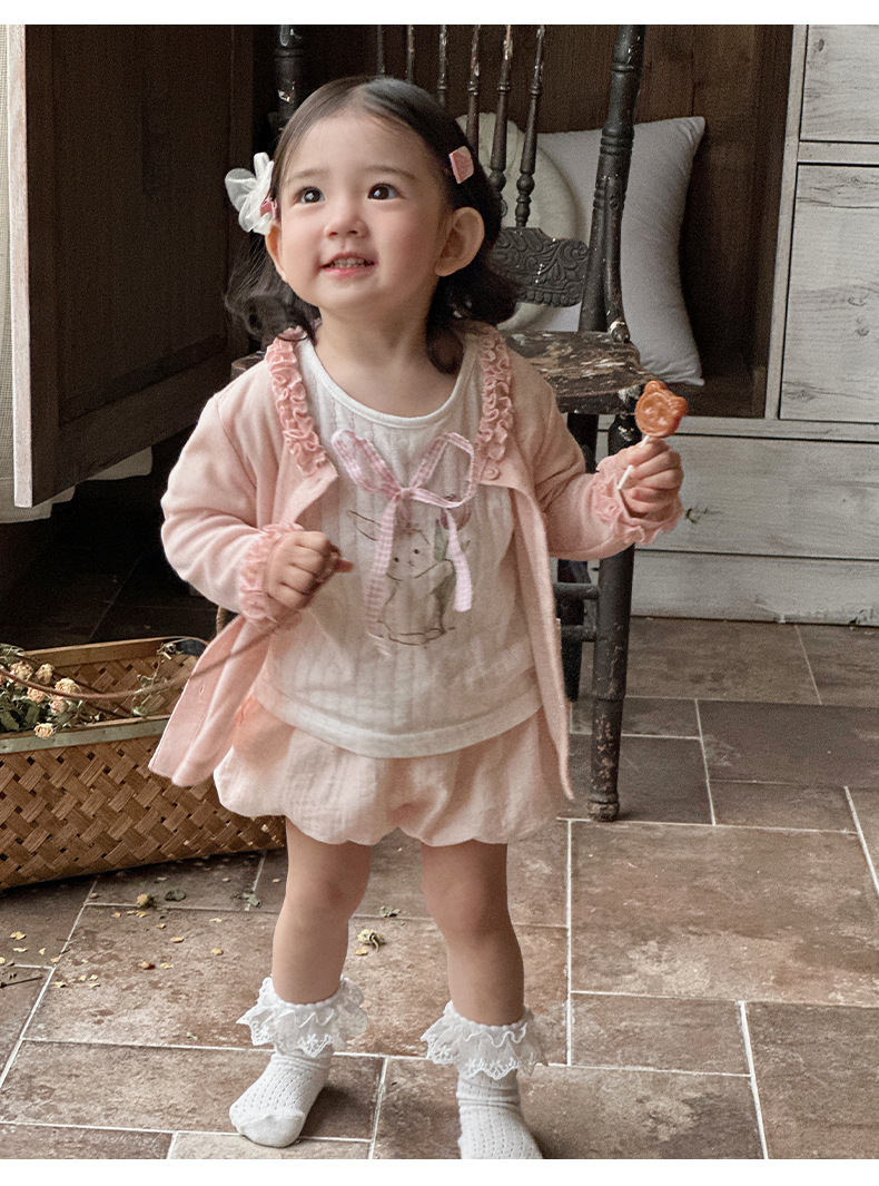 花邊外套/兔兔上衣/澎澎短褲