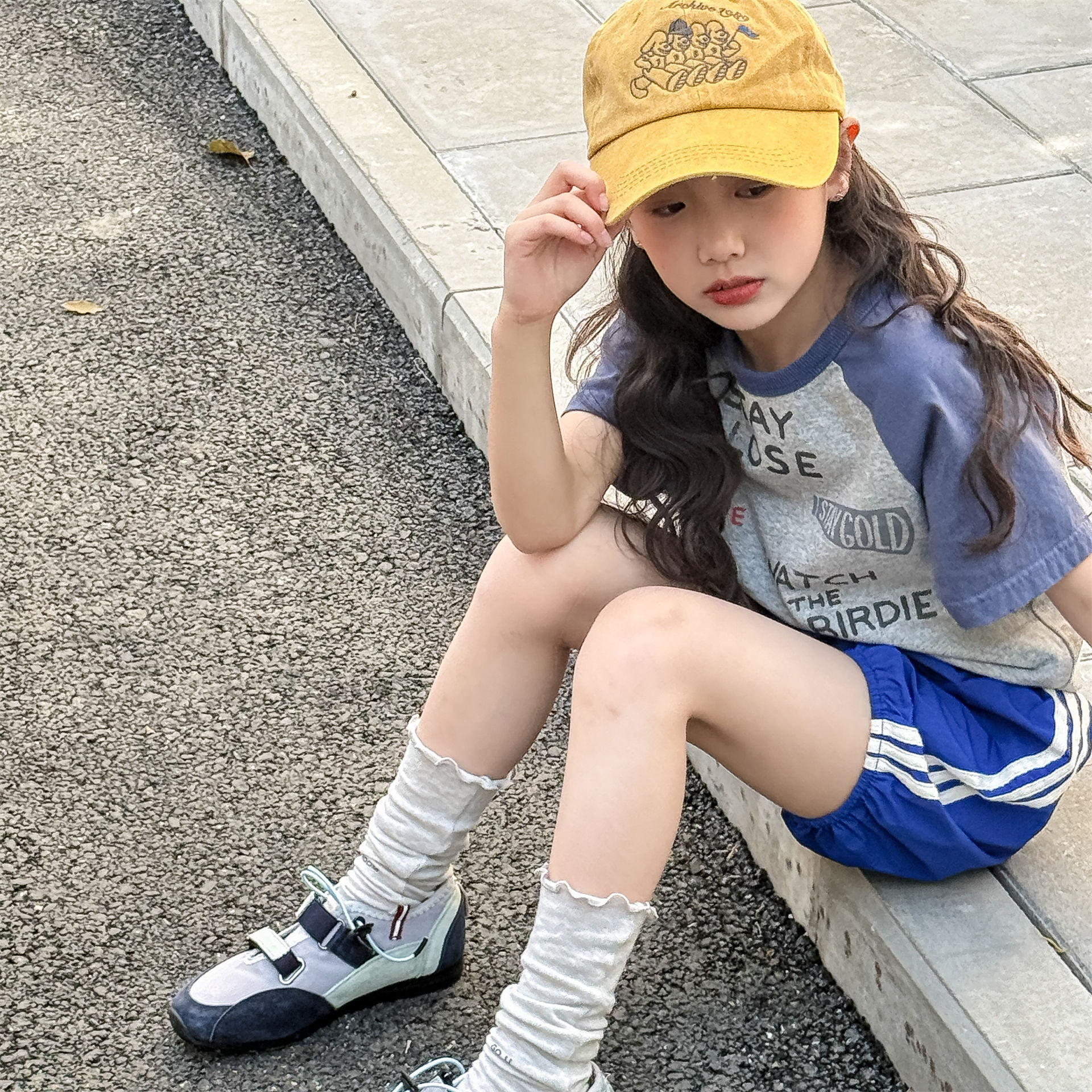 男女童stay close短T (花灰/米) 男女童stay close短T (花灰/米)