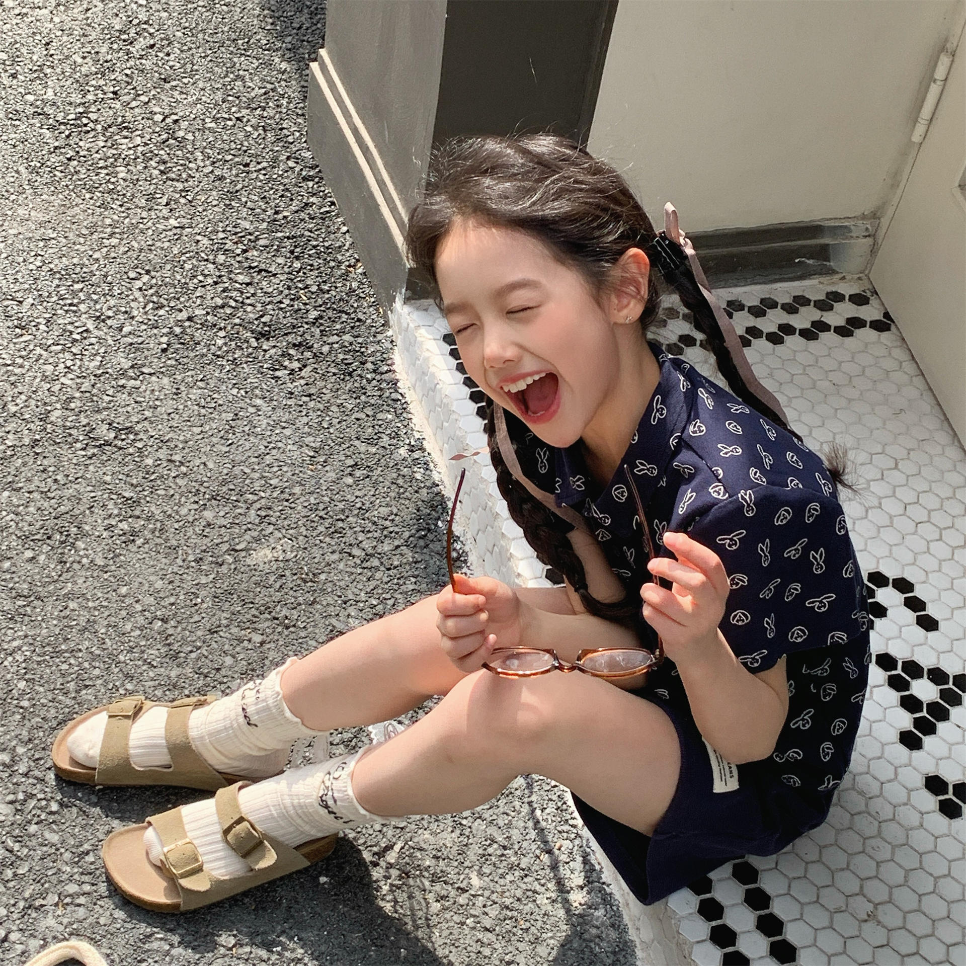 男女童兔子polo衫 (米/藏青) 男女童兔子polo衫 (米/藏青)