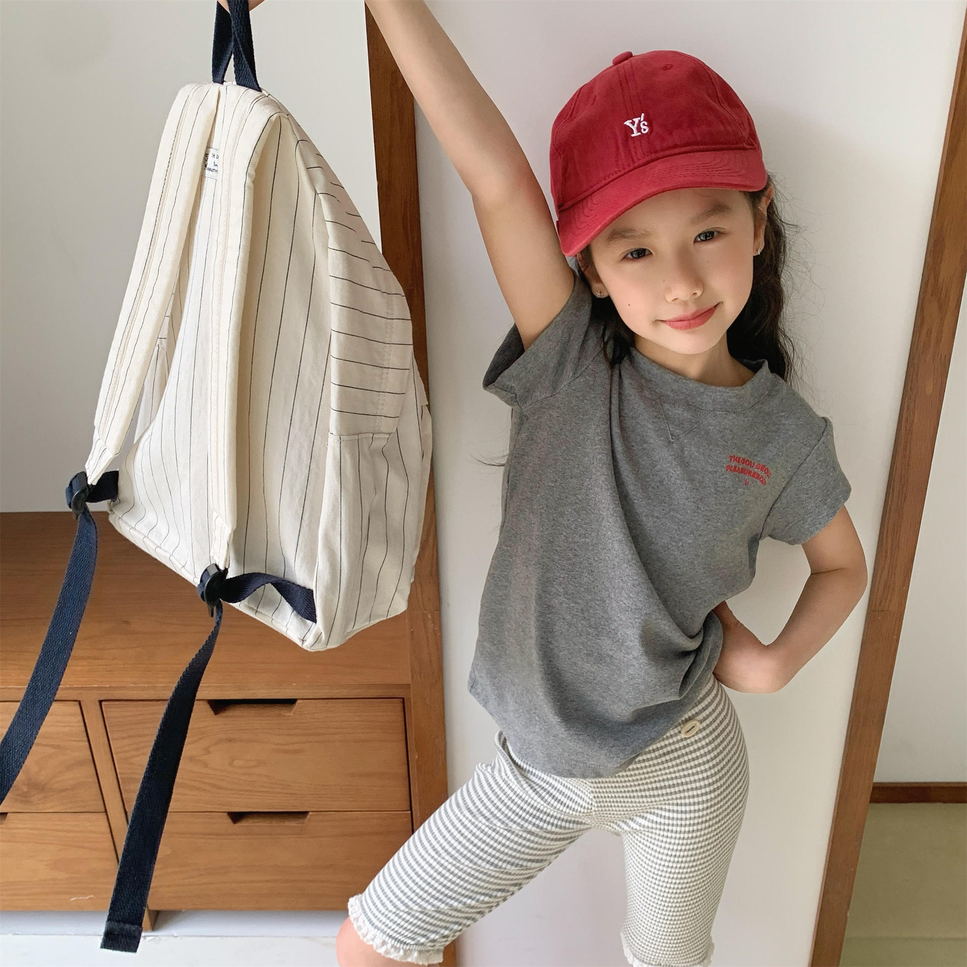 男女童休閒短T (花灰/米/藍) 男女童休閒短T (花灰/米/藍)