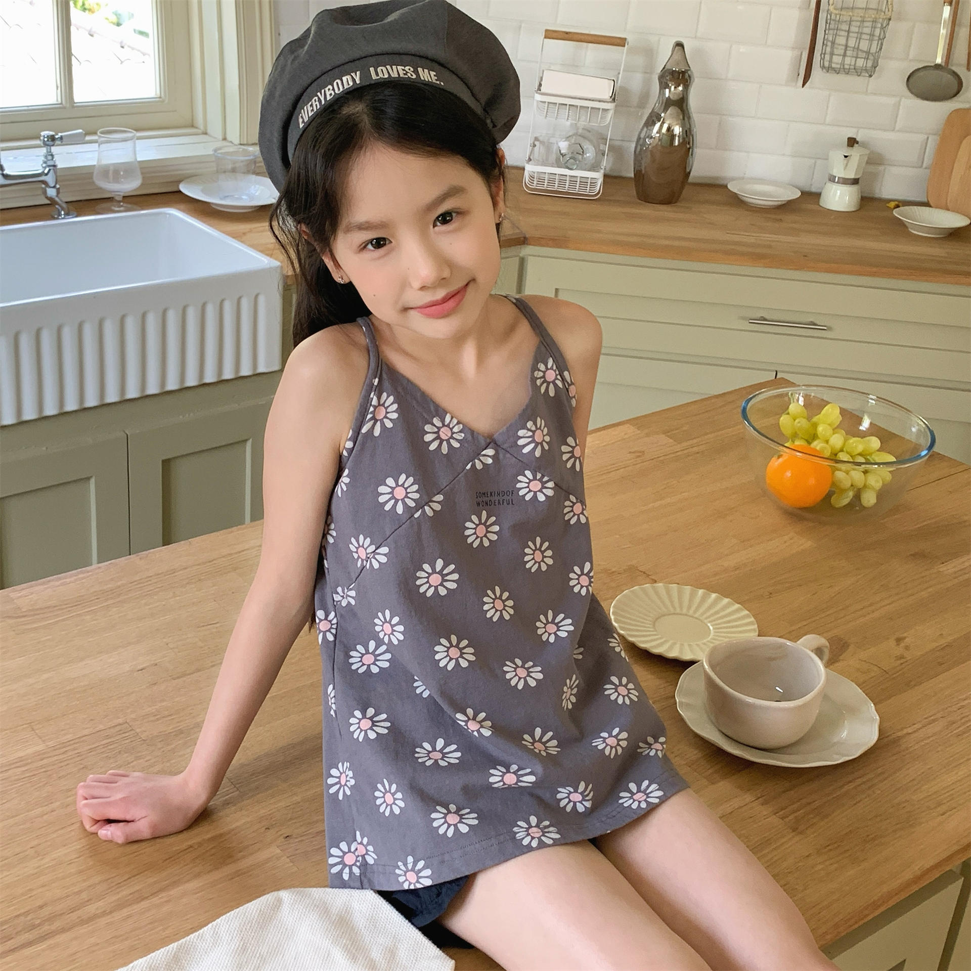 女孩背心 (小花/唇印)