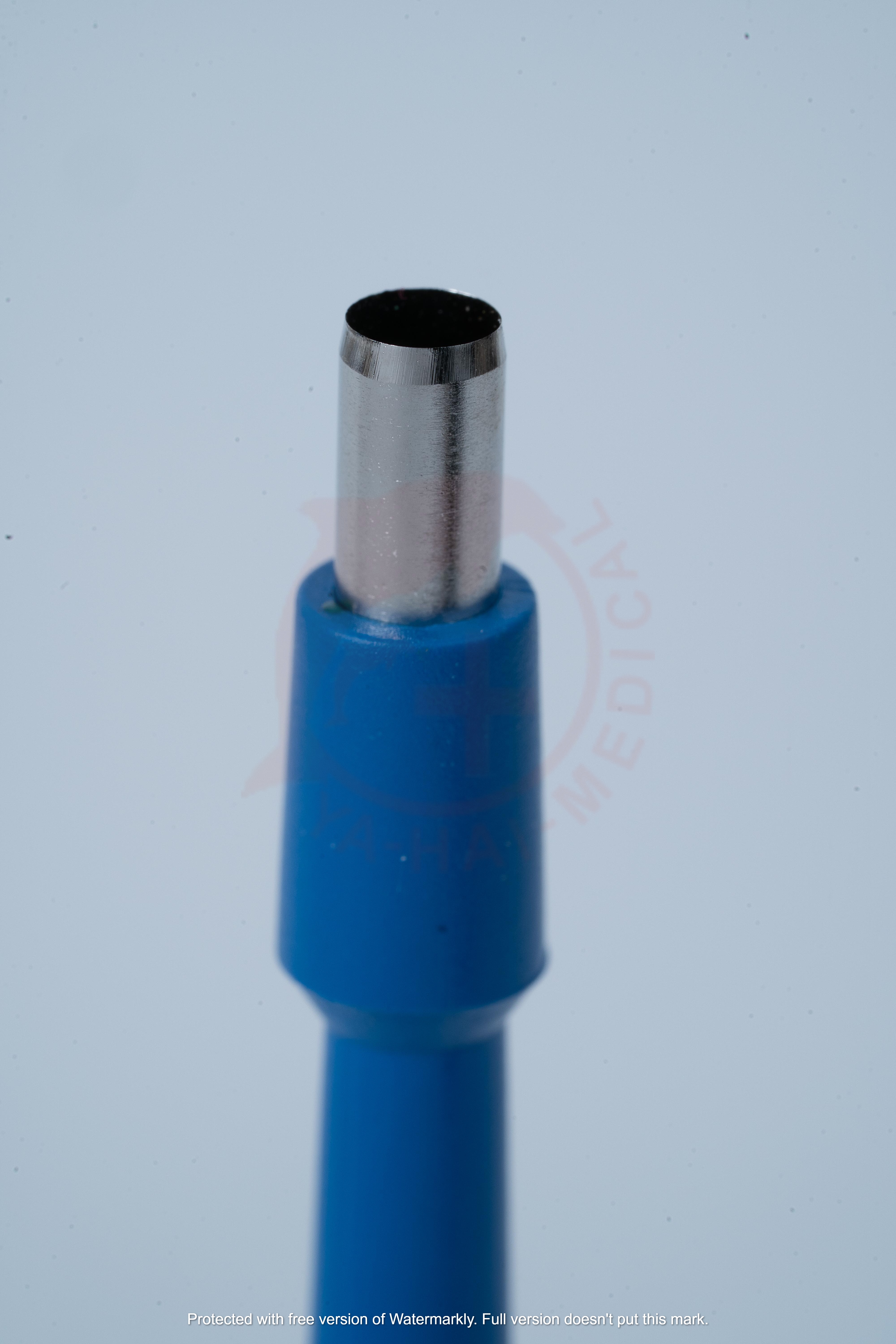 Biopsy punch for animal