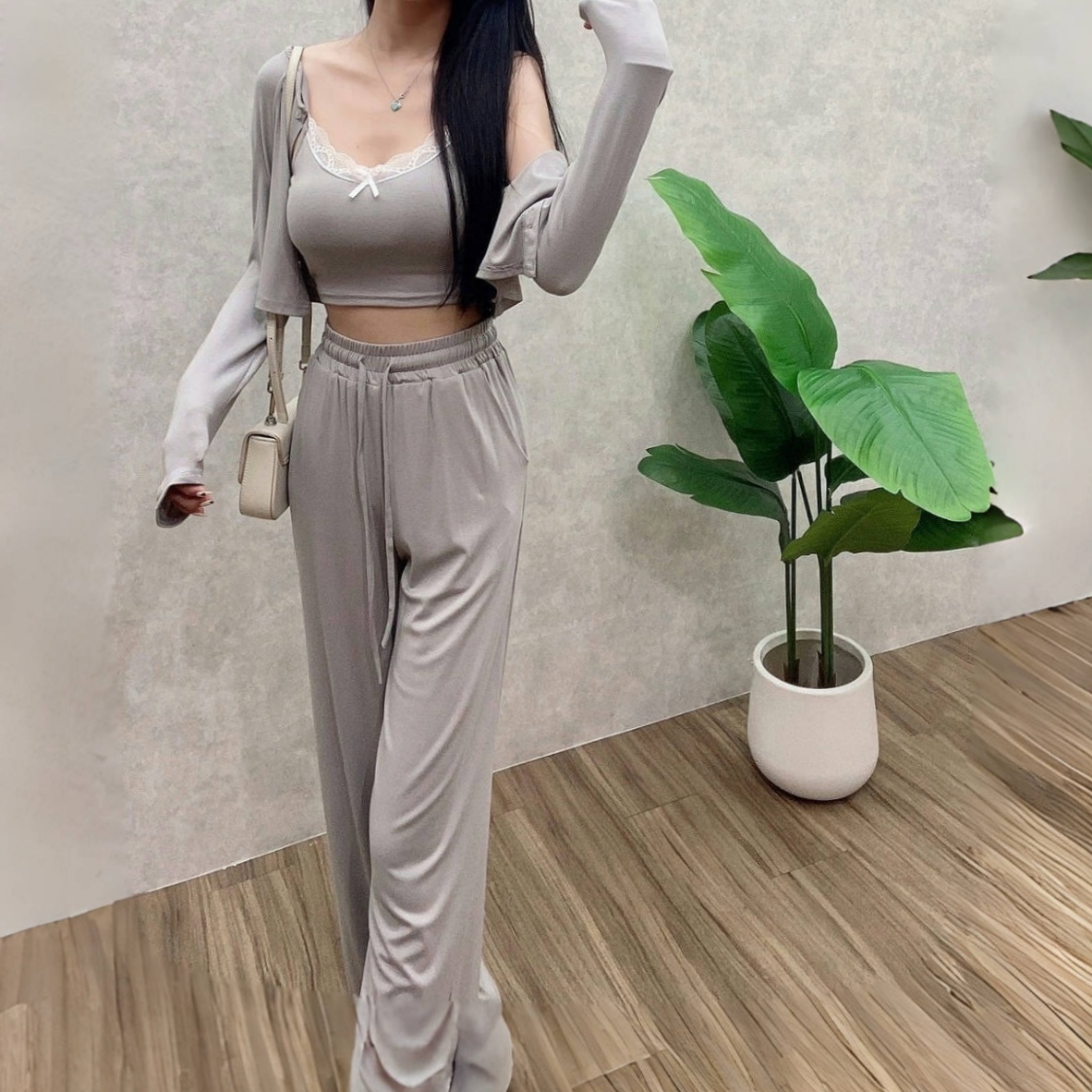 蝴蝶結蕾絲細肩背心+寬褲+外罩衫套裝｜四色