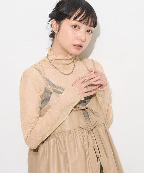 金蔥透膚上衣