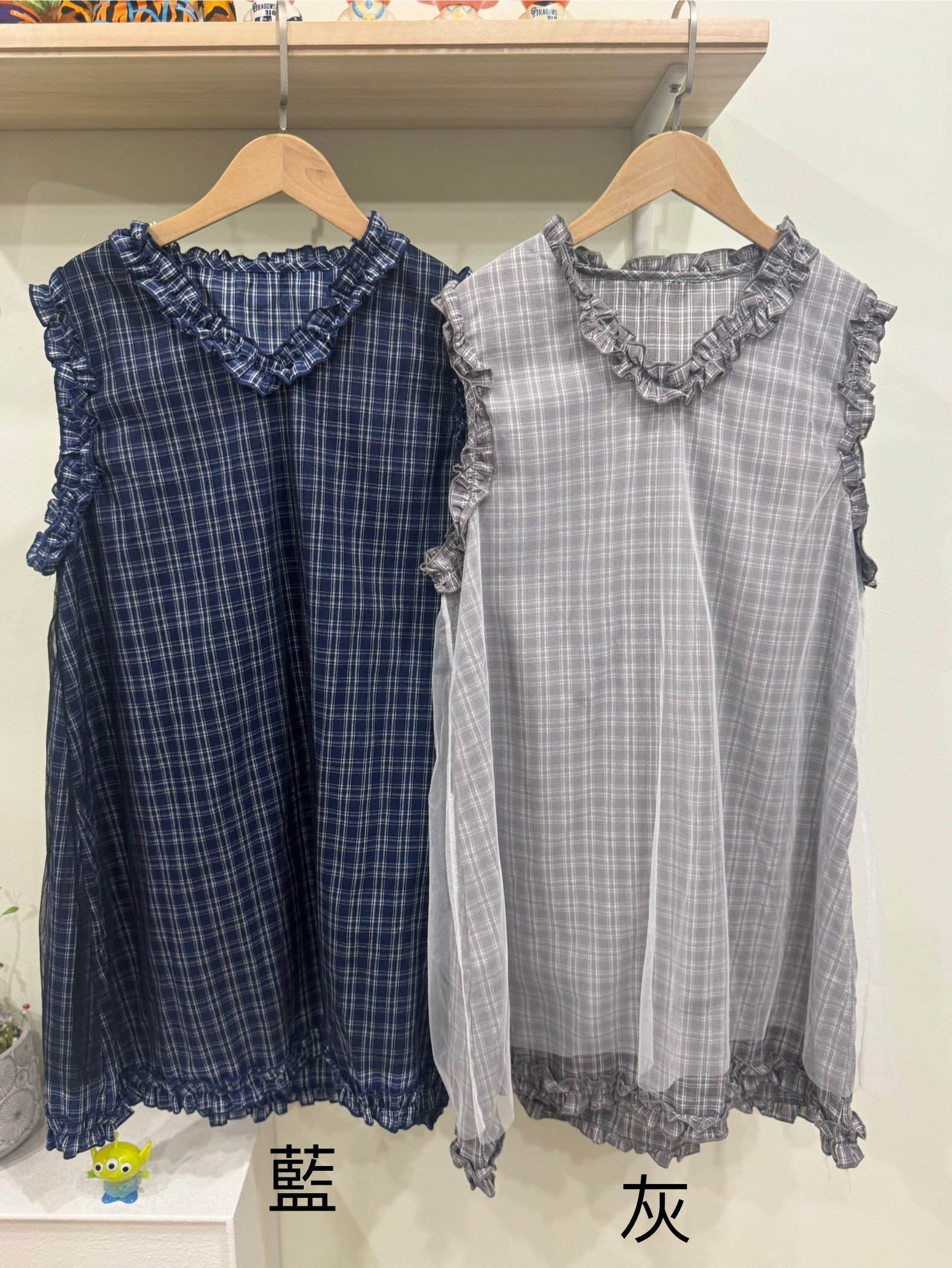 蕾絲紗紗格紋背心