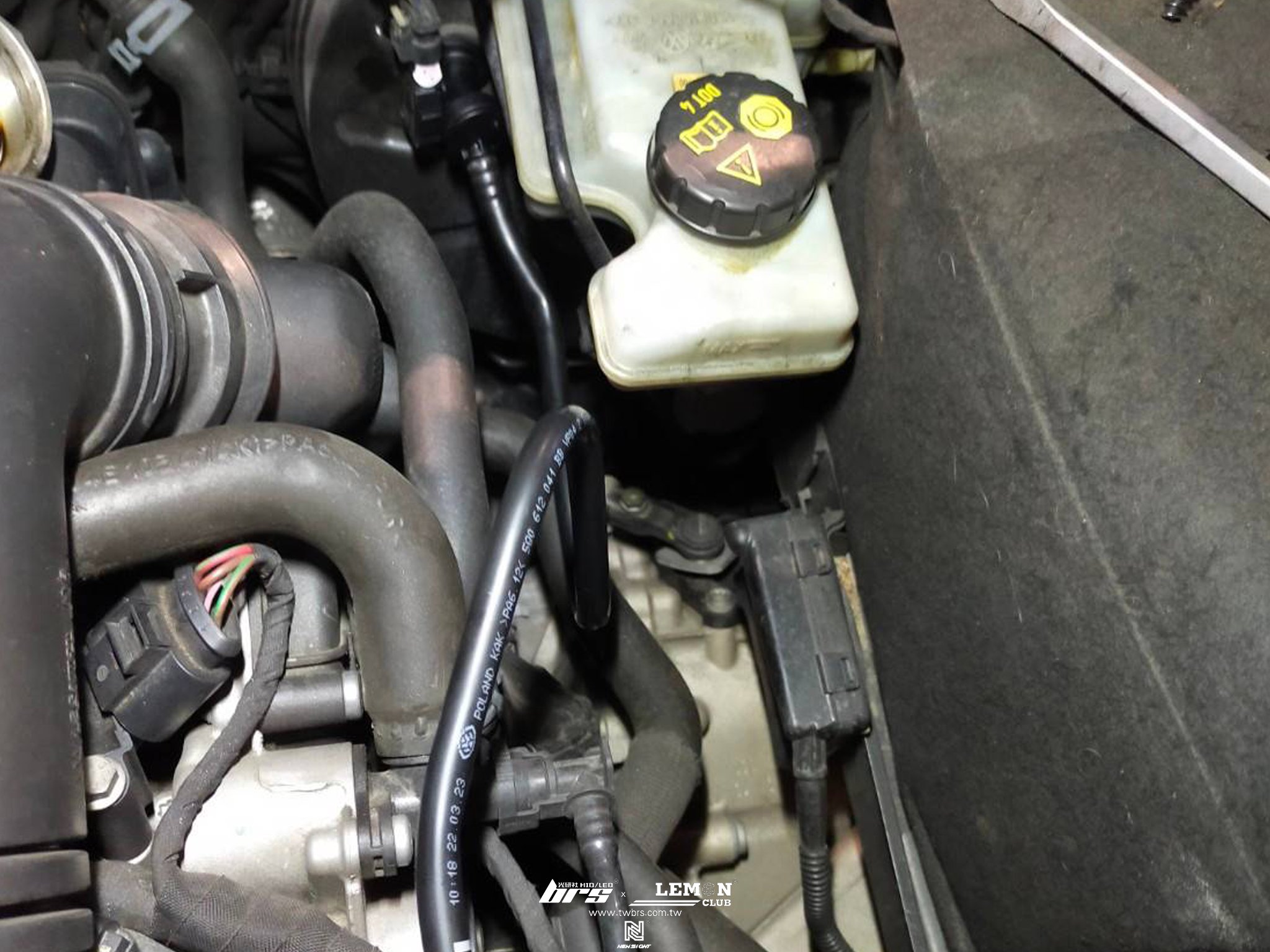 Skoda Superb 安裝 煞車真空管