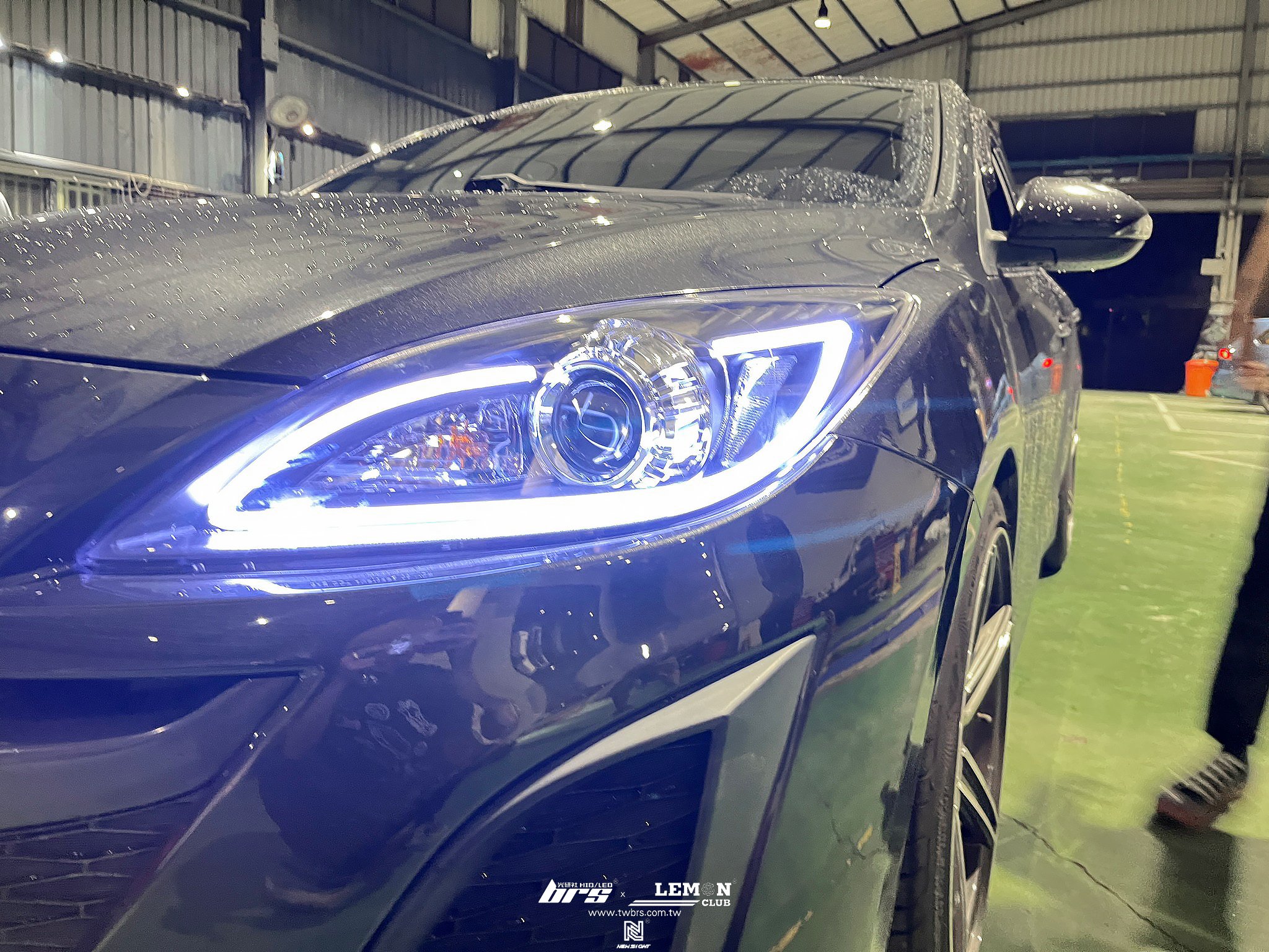 Mazda 3 安裝 魚眼大燈總成