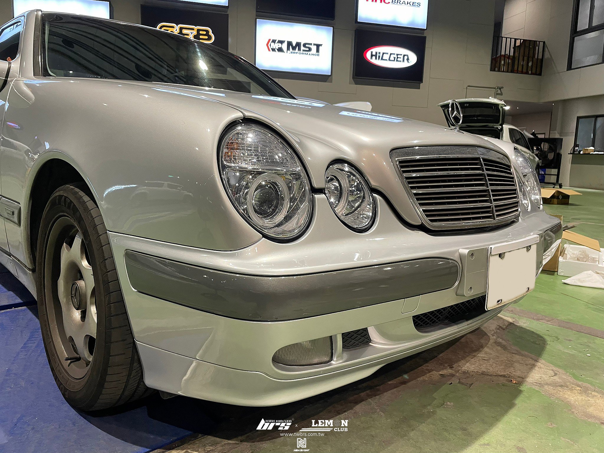 Benz W210 安裝 前保桿