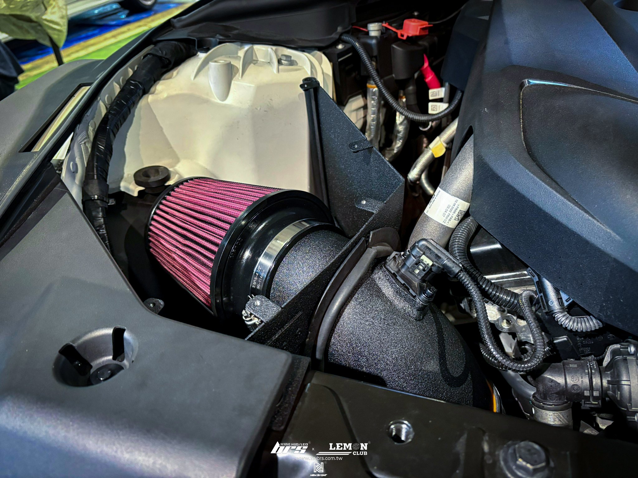 Toyota Supra 安裝 MST進氣系統