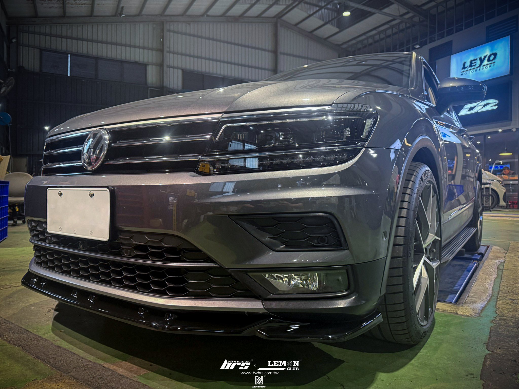 Volkswagen New Tiguan 安裝 專用類MAX前下巴