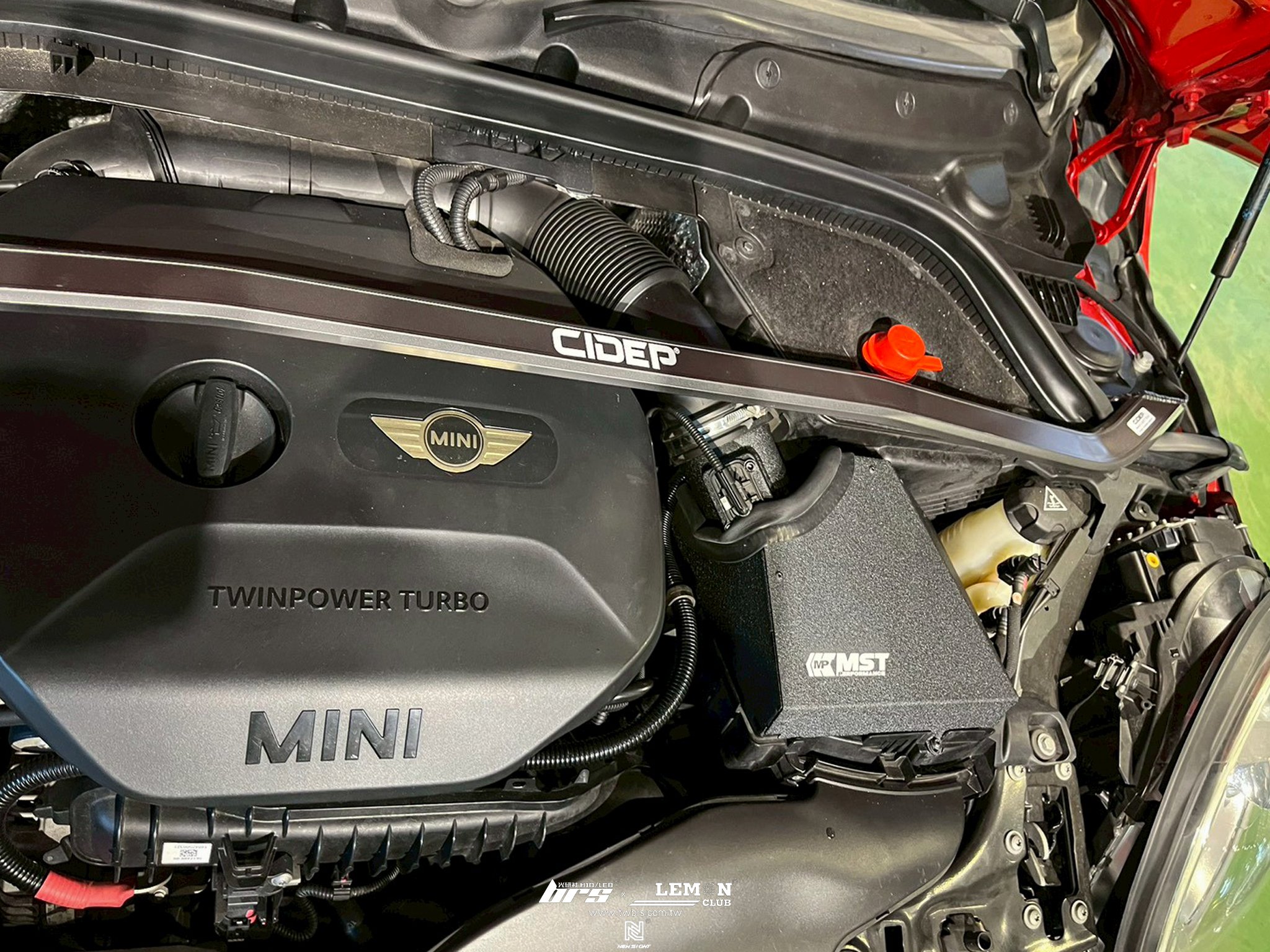MINI F56 安裝 MST進氣系統