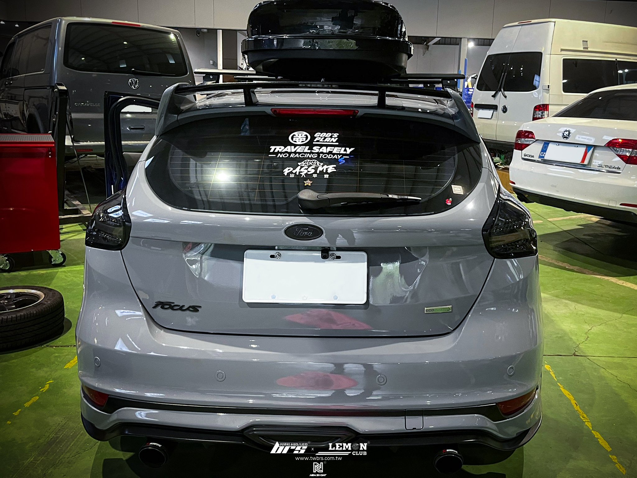 Ford Focus MK3.5 安裝 燻黑閃電尾燈