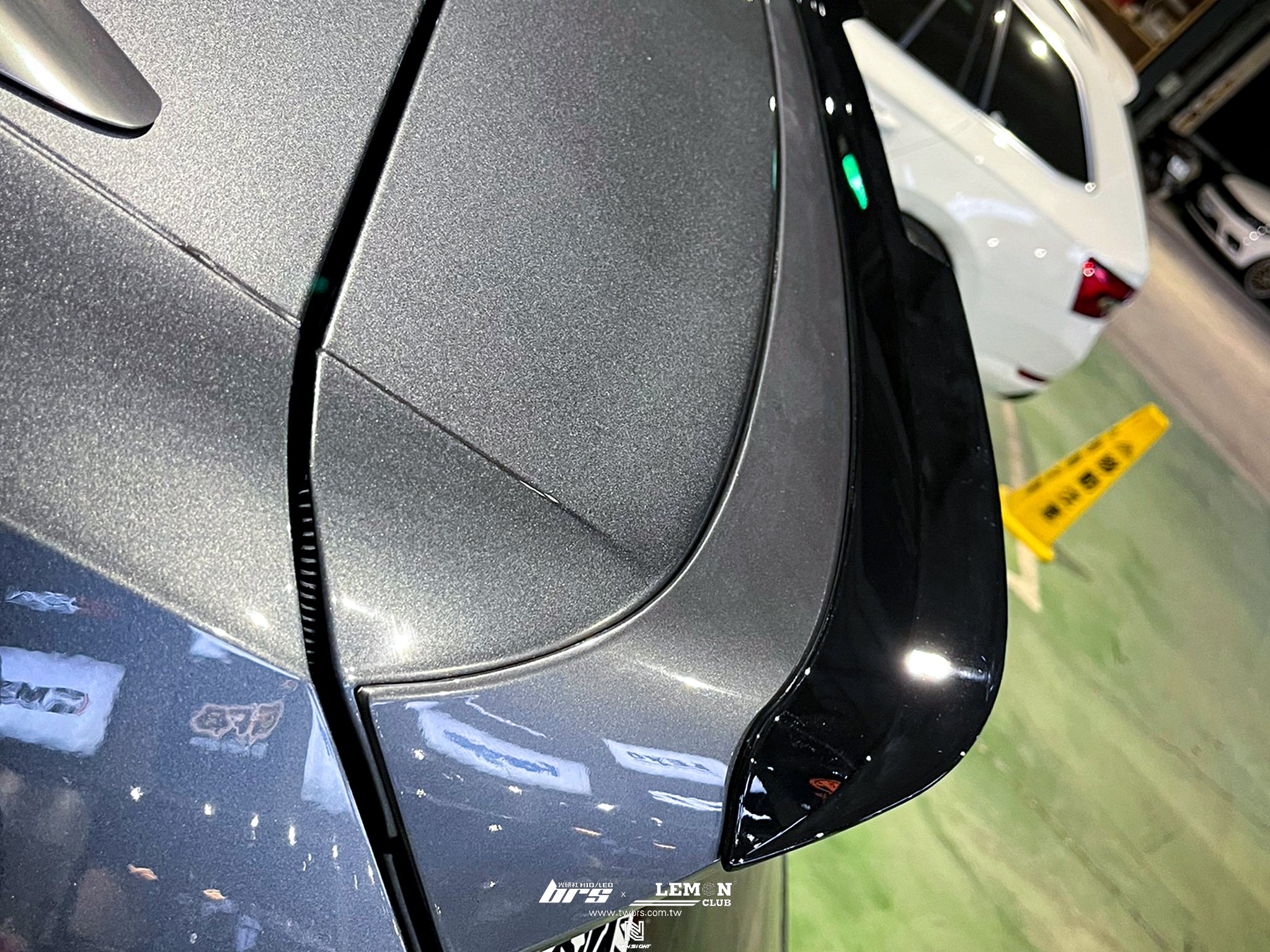 Volkswagen Tiguan R-Line 安裝 類MAX尾翼