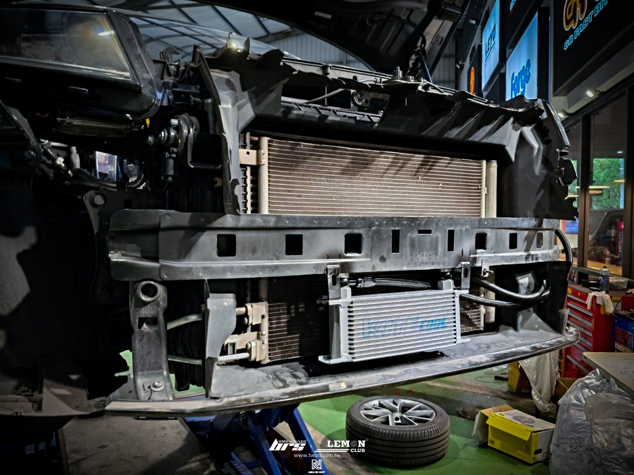 Skoda Kodiaq 安裝 工字樑上下襯套+KATECOOL DQ500 變速箱冷卻器+原廠變速箱油+HUNTER 3D電腦四輪定位