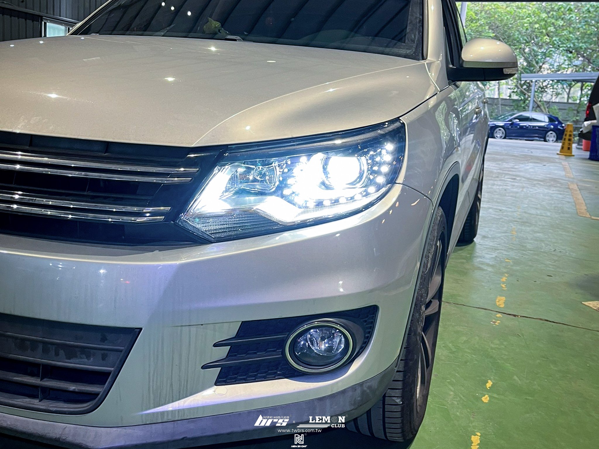 Volkswagen New Tiguan 安裝 淚眼魚眼大燈總成+D2H 6500K 高階款LED