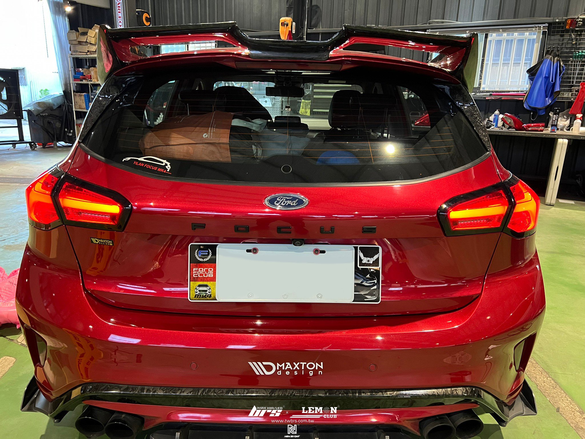 Ford Focus MK4 安裝 紅殼LED尾燈