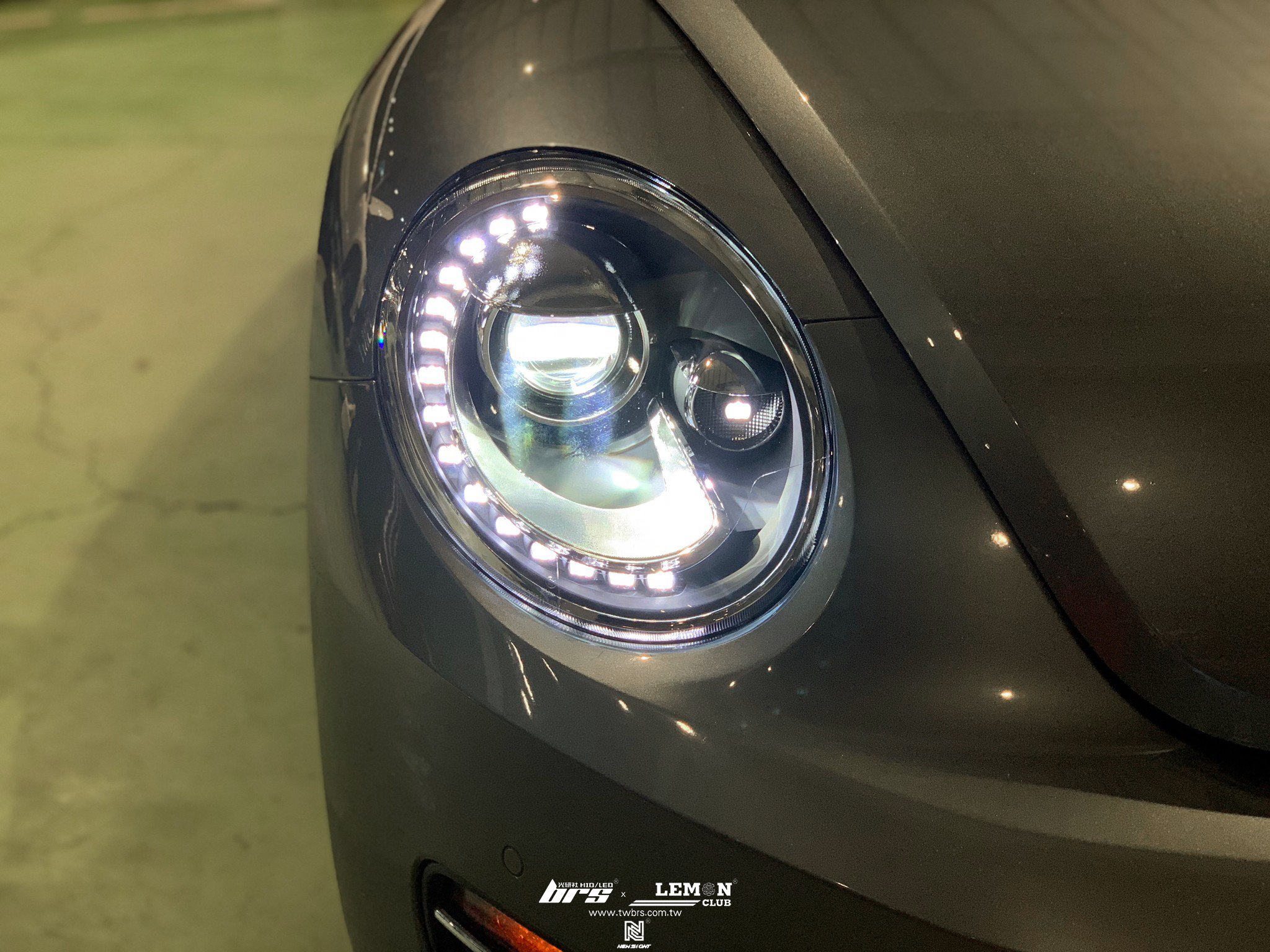 Volkswagen Beetle 安裝 光圈魚眼大燈總成