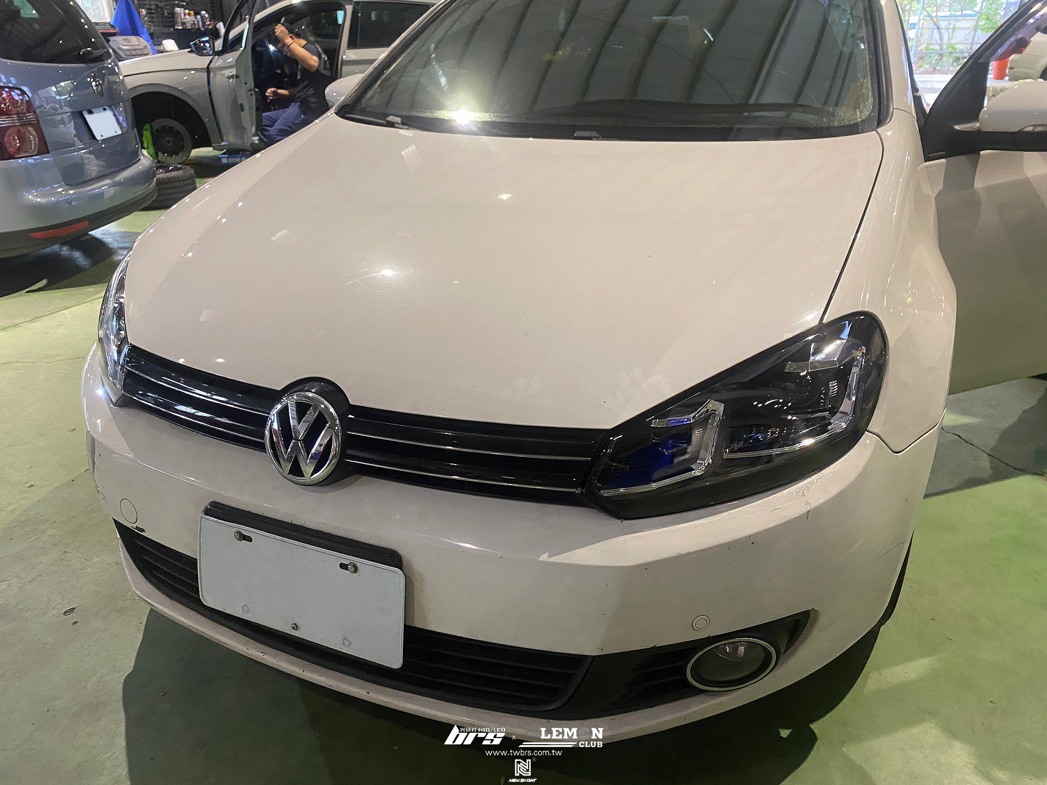 Volkswagen Golf 6 安裝 PQ外置空氣濾芯+PQ冷氣濾芯+空氣濾芯+6改7.5銀線魚眼大燈總成+Highlight SS款(高階款) 6000K LED+R20尾燈