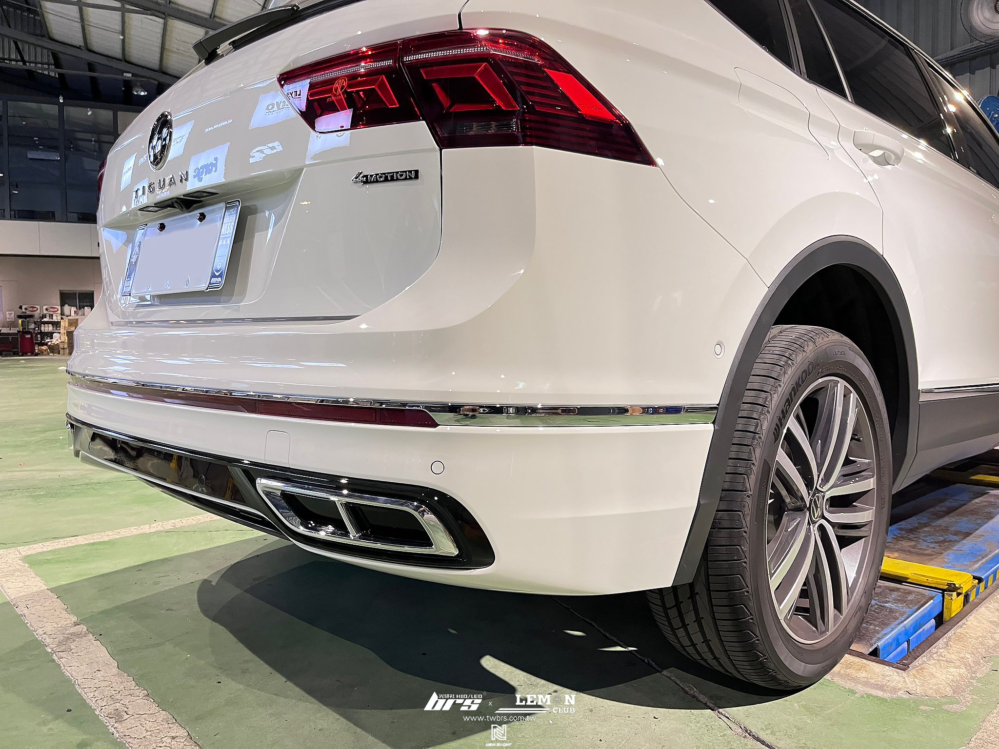 Volkswagen New Tiguan 安裝 R-Line21年式後保桿+R-Line原廠尾翼