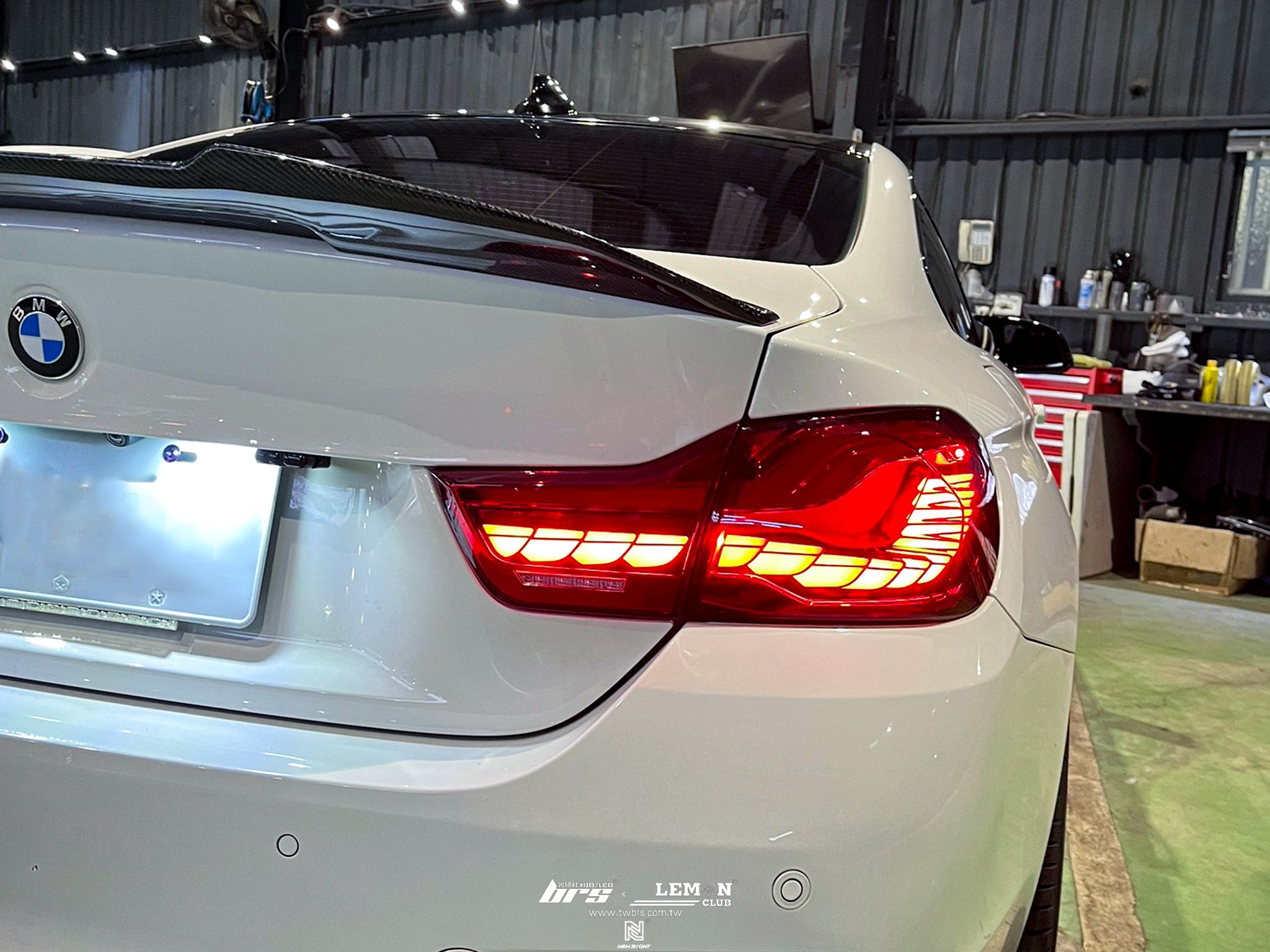 BMW F32 安裝 紅殼款流水龍鱗尾燈