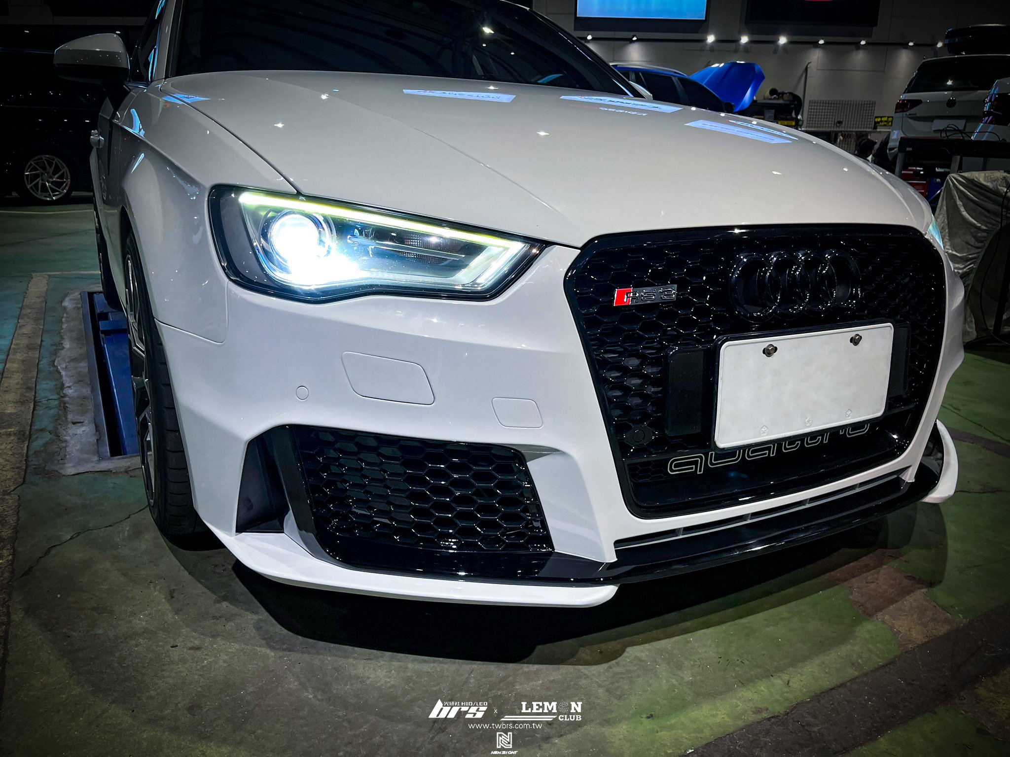 Audi A3 安裝 類RS3前保桿