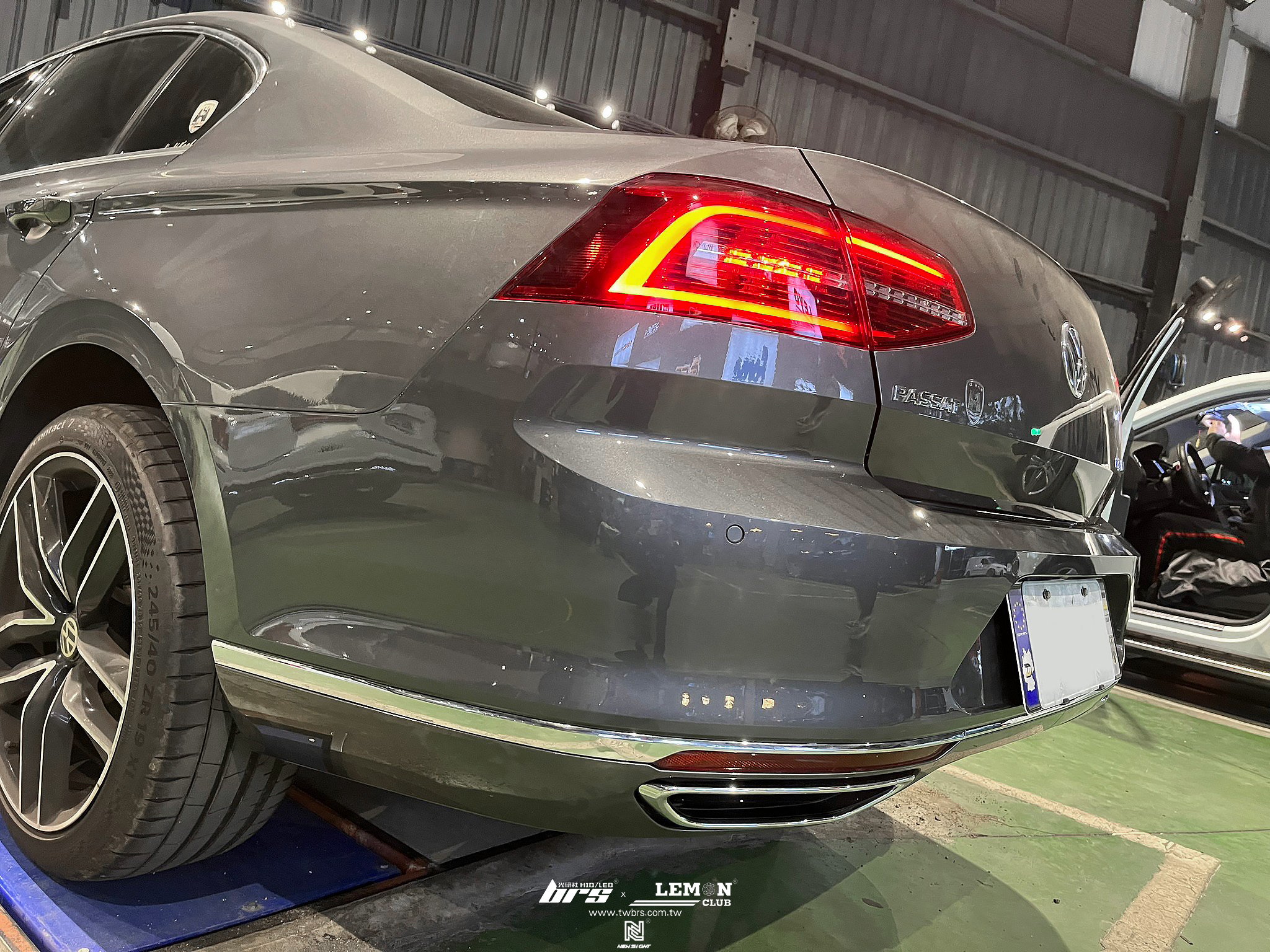 Volkswagen Passat B8 安裝 後保桿