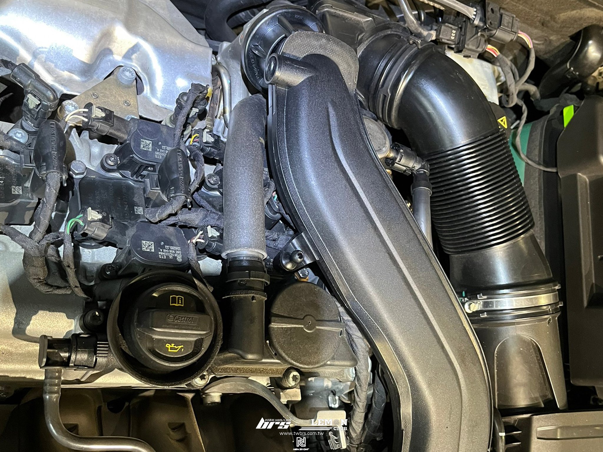 Skoda Karoq 安裝 原廠渦輪管