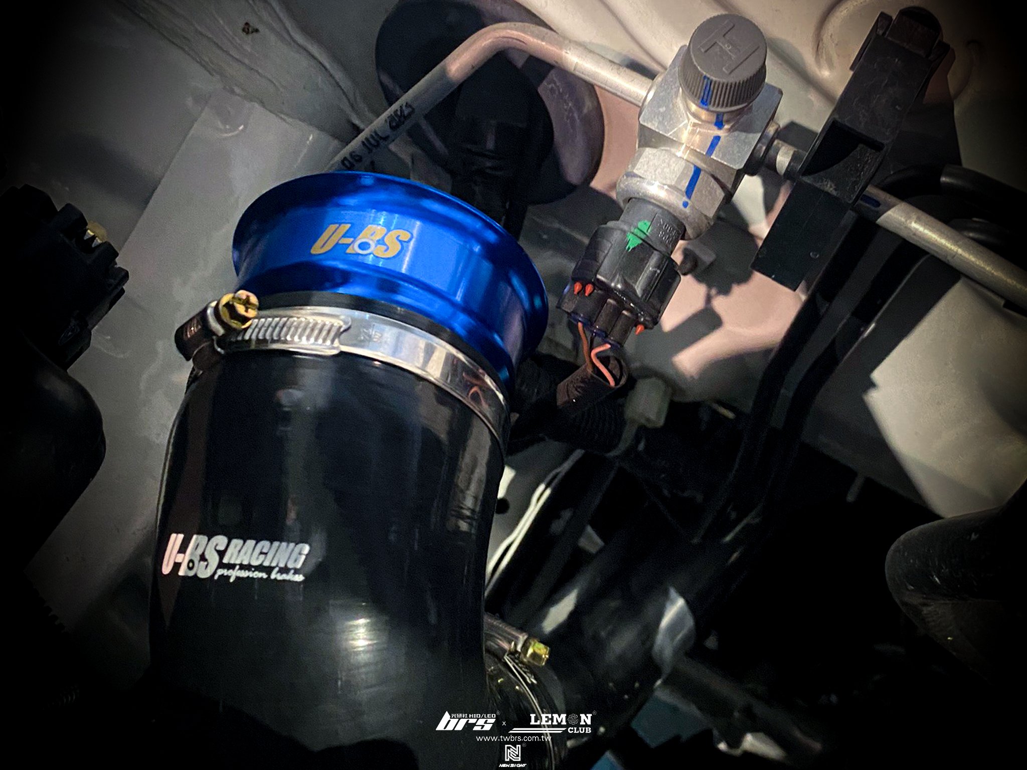 Toyota Town Ace 安裝 鋁合金進氣管