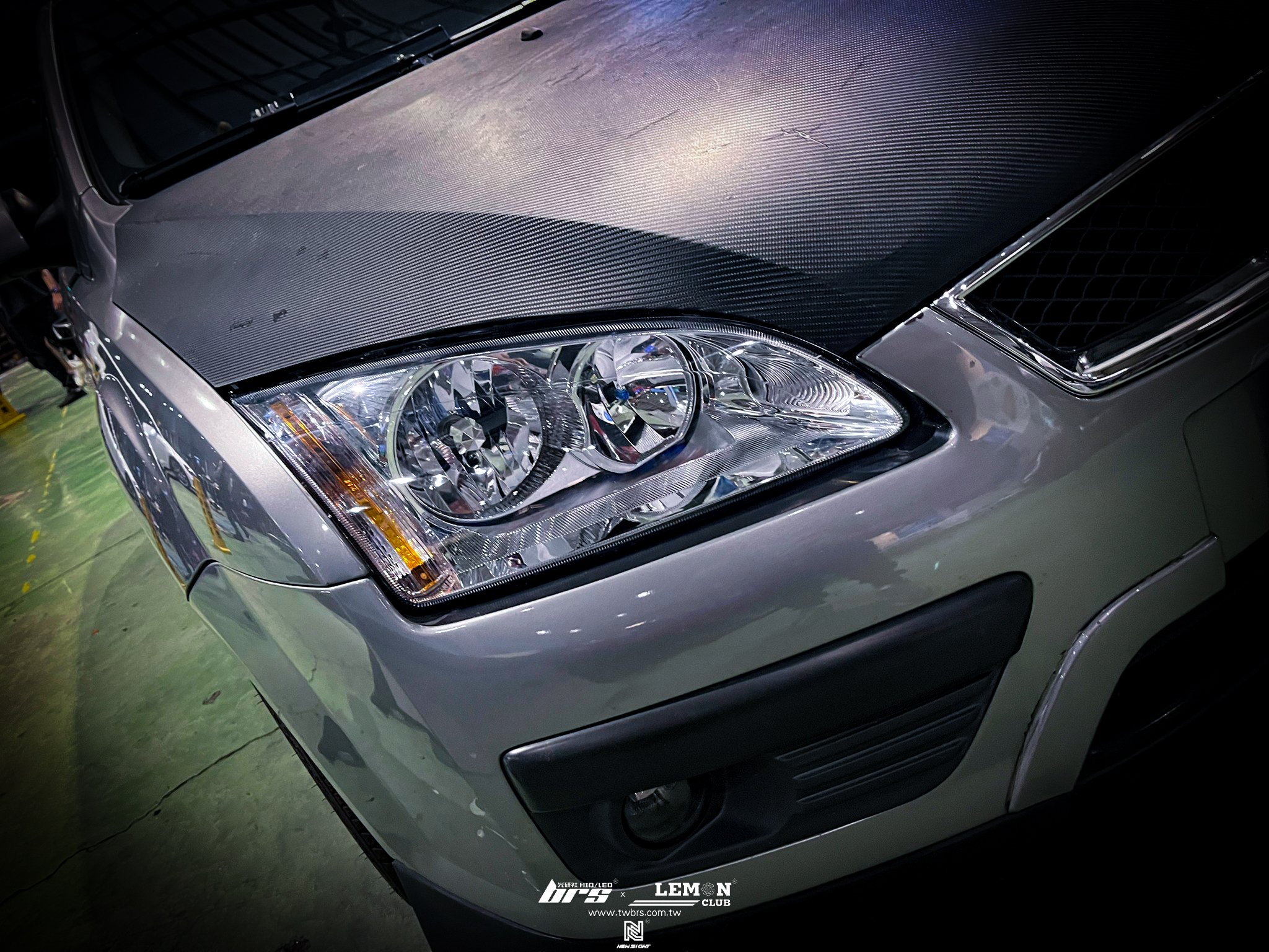 Ford Focus MK2 安裝 原廠型大燈總成