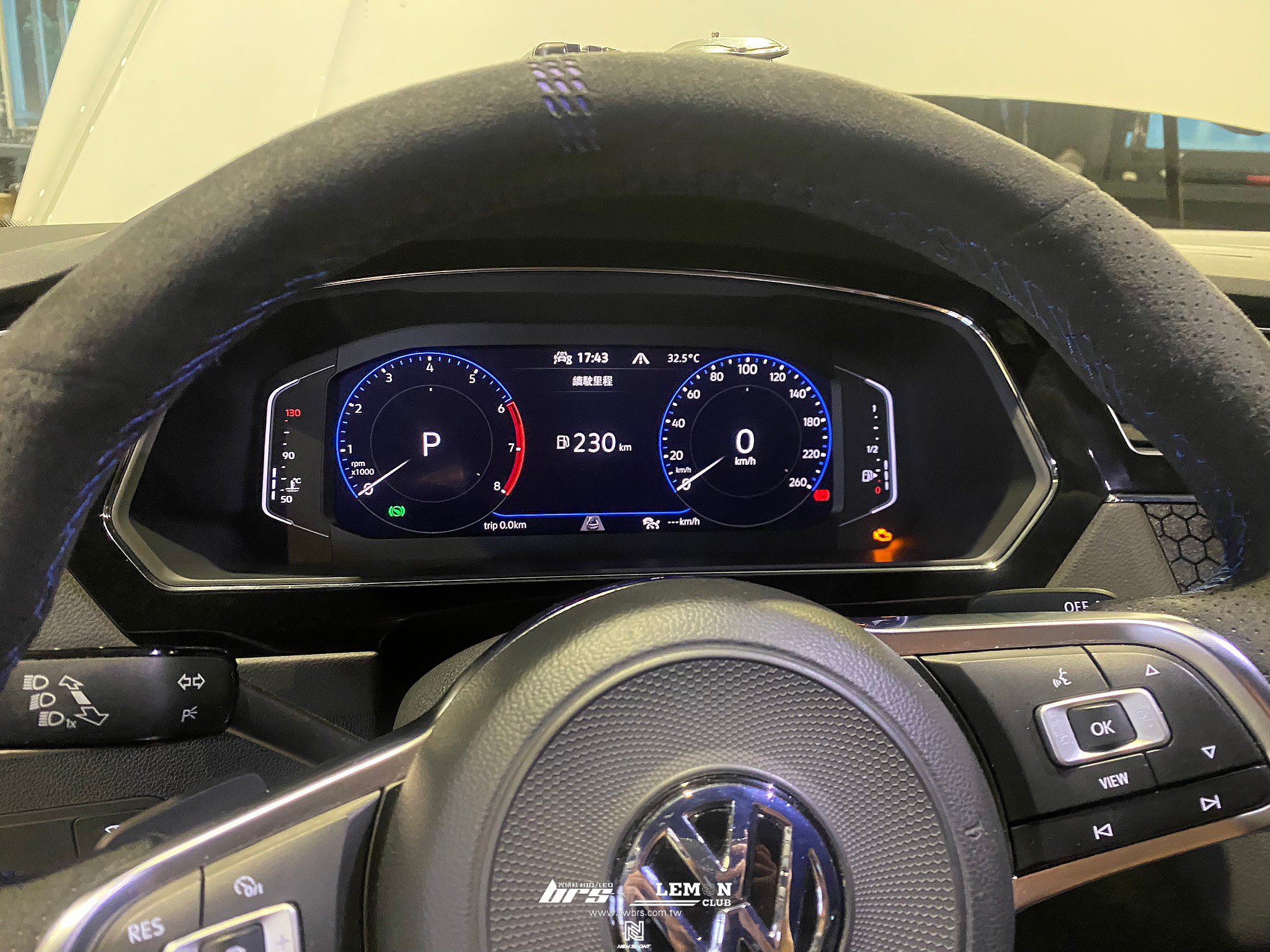 Volkswagen New Tiguan 安裝 數位儀表板