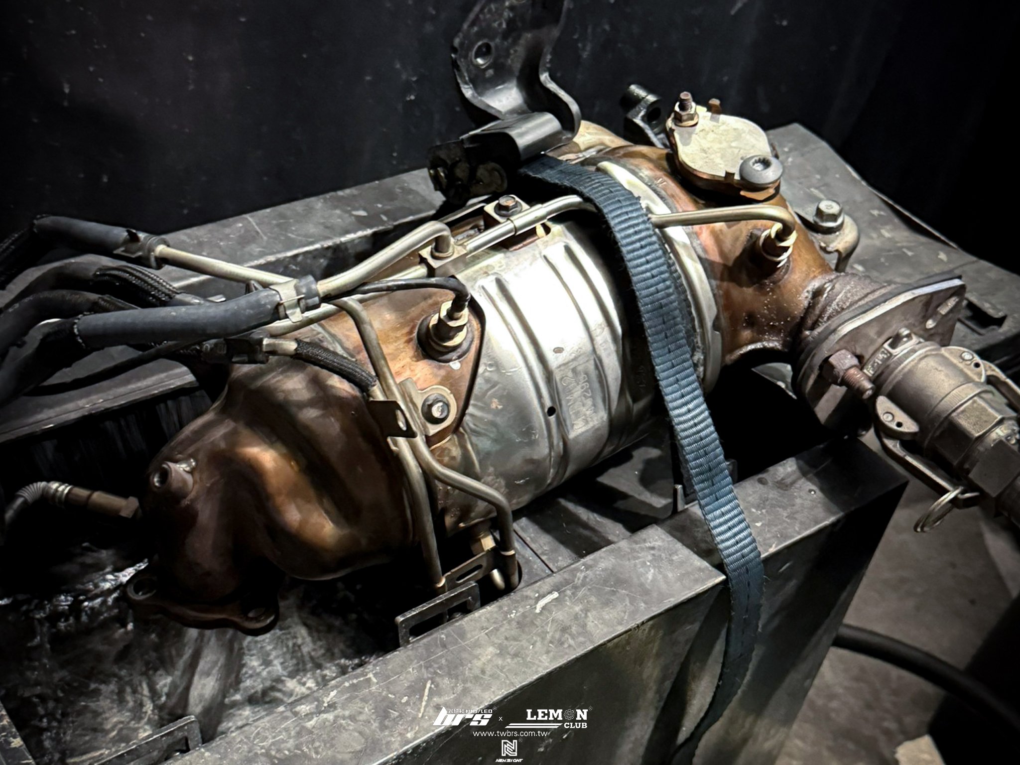 Hyundai Santa Fe 保養 DPF脈衝式清洗+HUNTER 3D電腦四輪定位