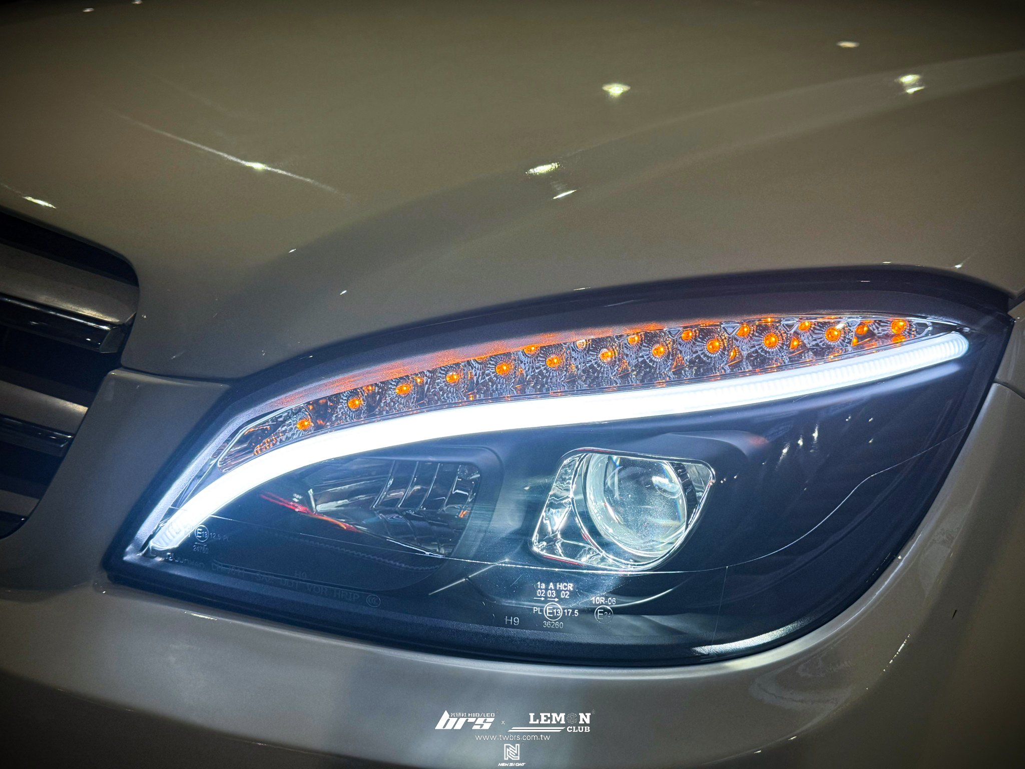 Benz W204 安裝 晶鑽LED導光魚眼大燈總成+大燈35W 6500K HID