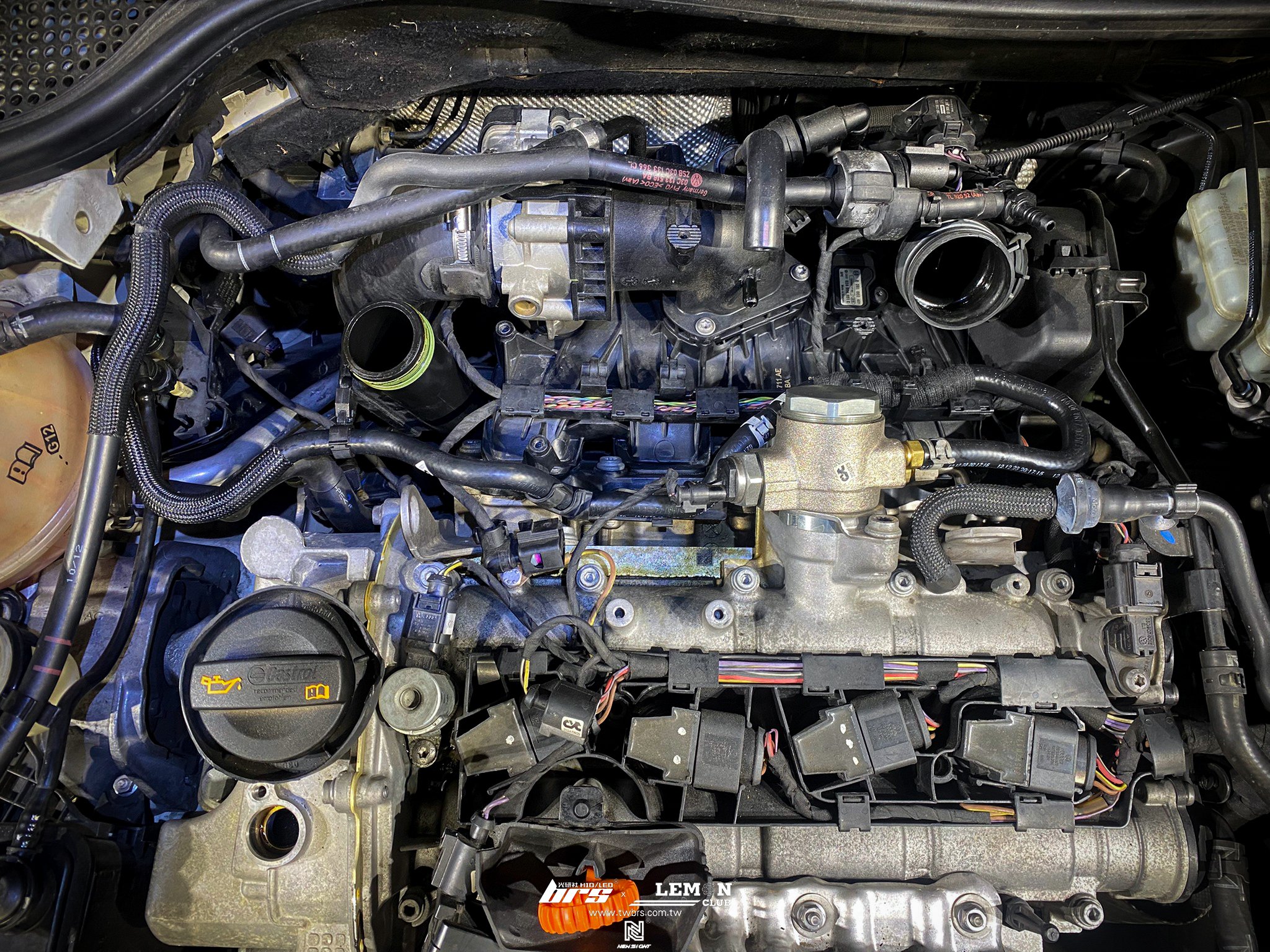 Volkswagen Scirocco 保養 燃油管更換