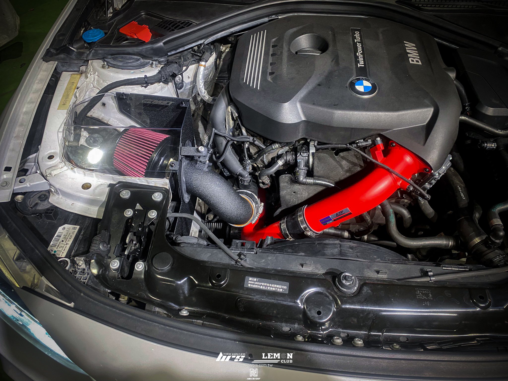 BMW 320i B48 安裝 MST進氣系統+MST透明隔熱罩上蓋+FTP渦輪管