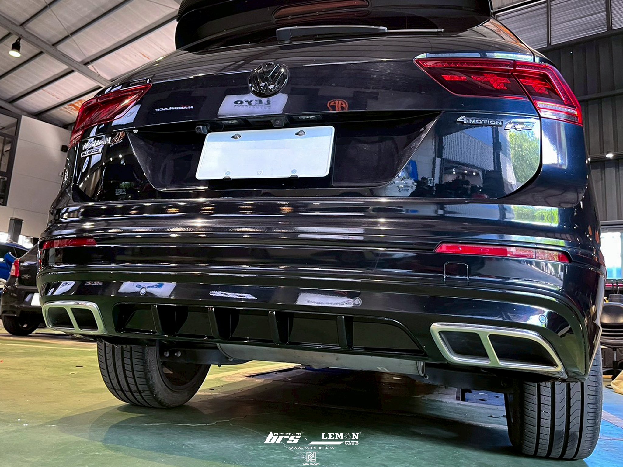 Volkswagen New Tiguan 安裝 類MAX側裙+類MAX後下擾流