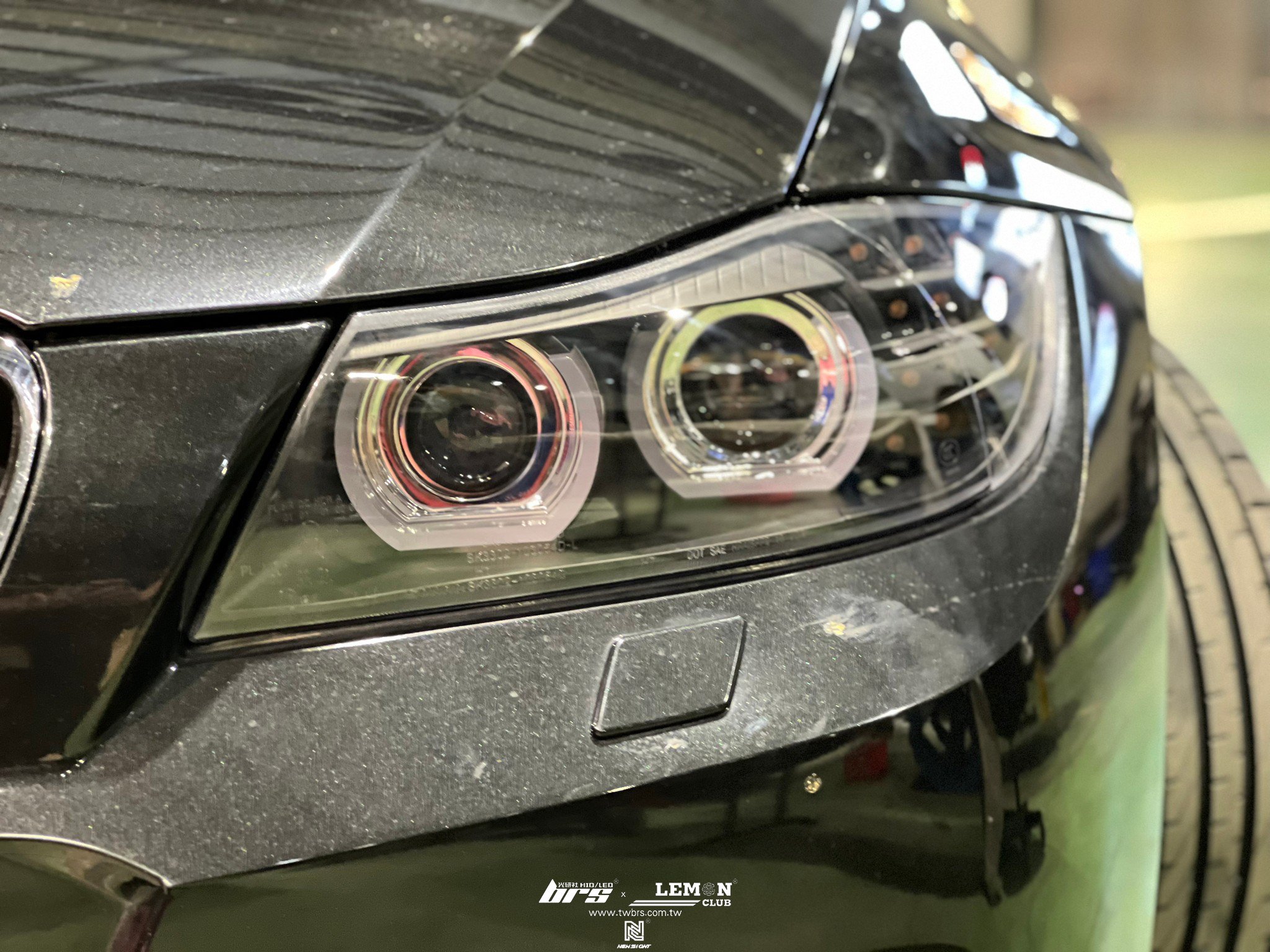BMW E90 安裝 雙U大燈總成